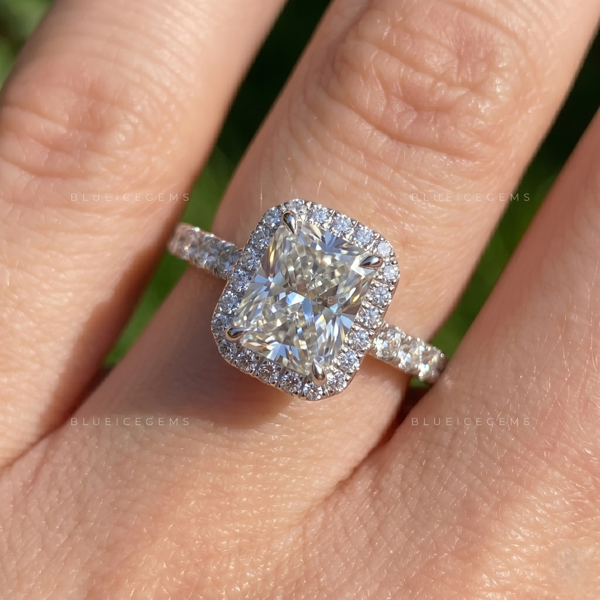 Majestic Glow Radiant Cut Pavé Engagement Ring