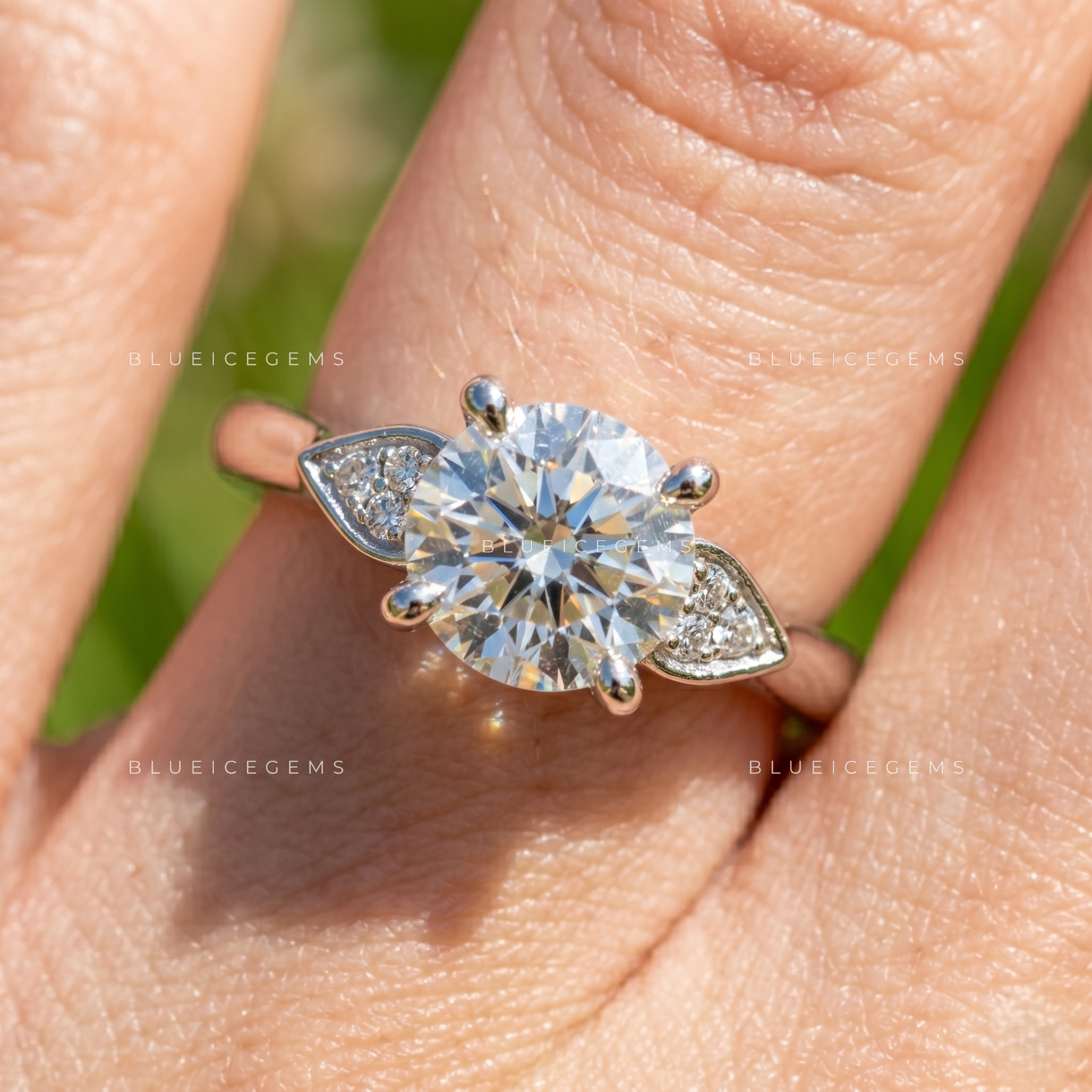 Aurevian Round Cut Hidden Accent Engagement Ring