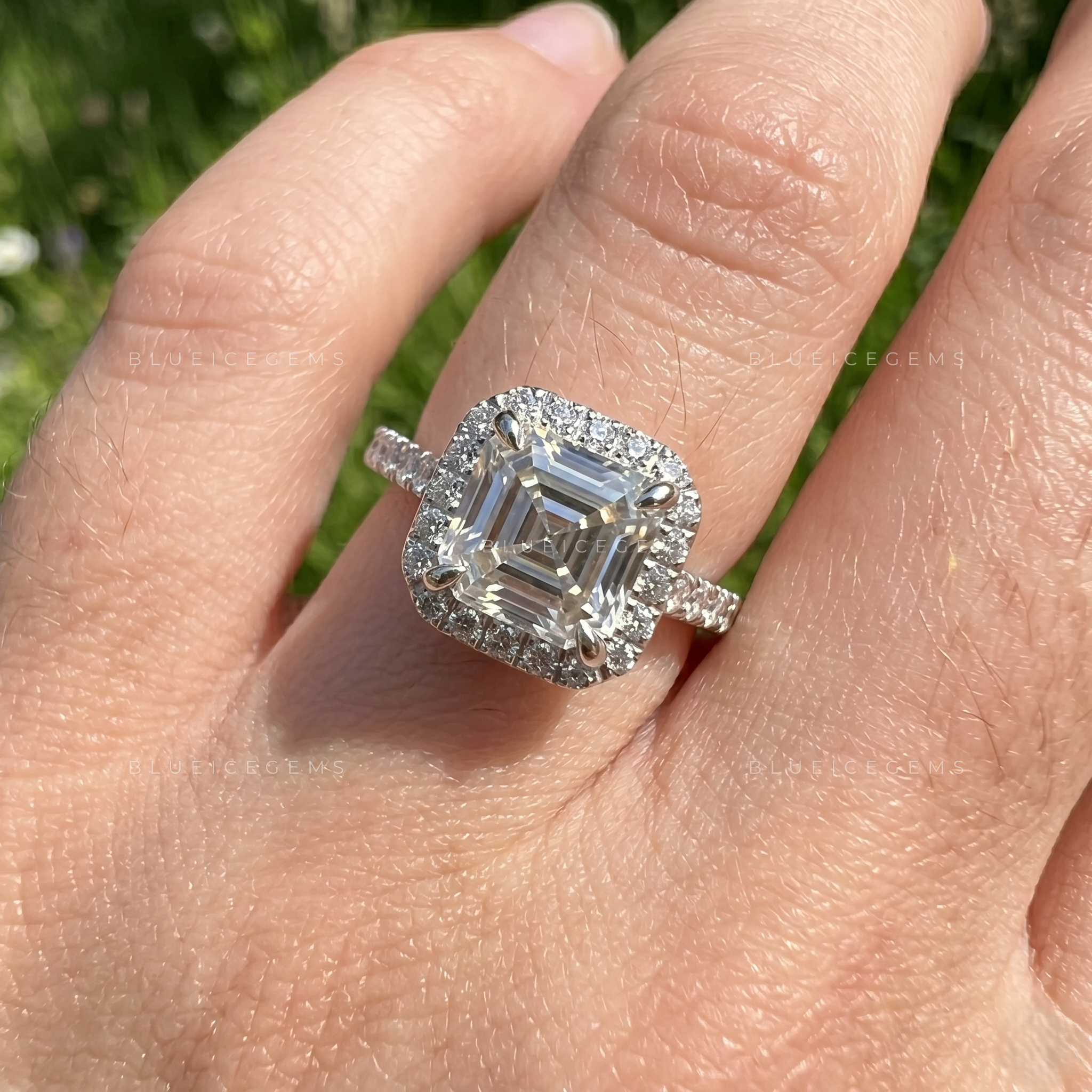 Vintage Radiance Asscher Cut Halo Engagement Ring