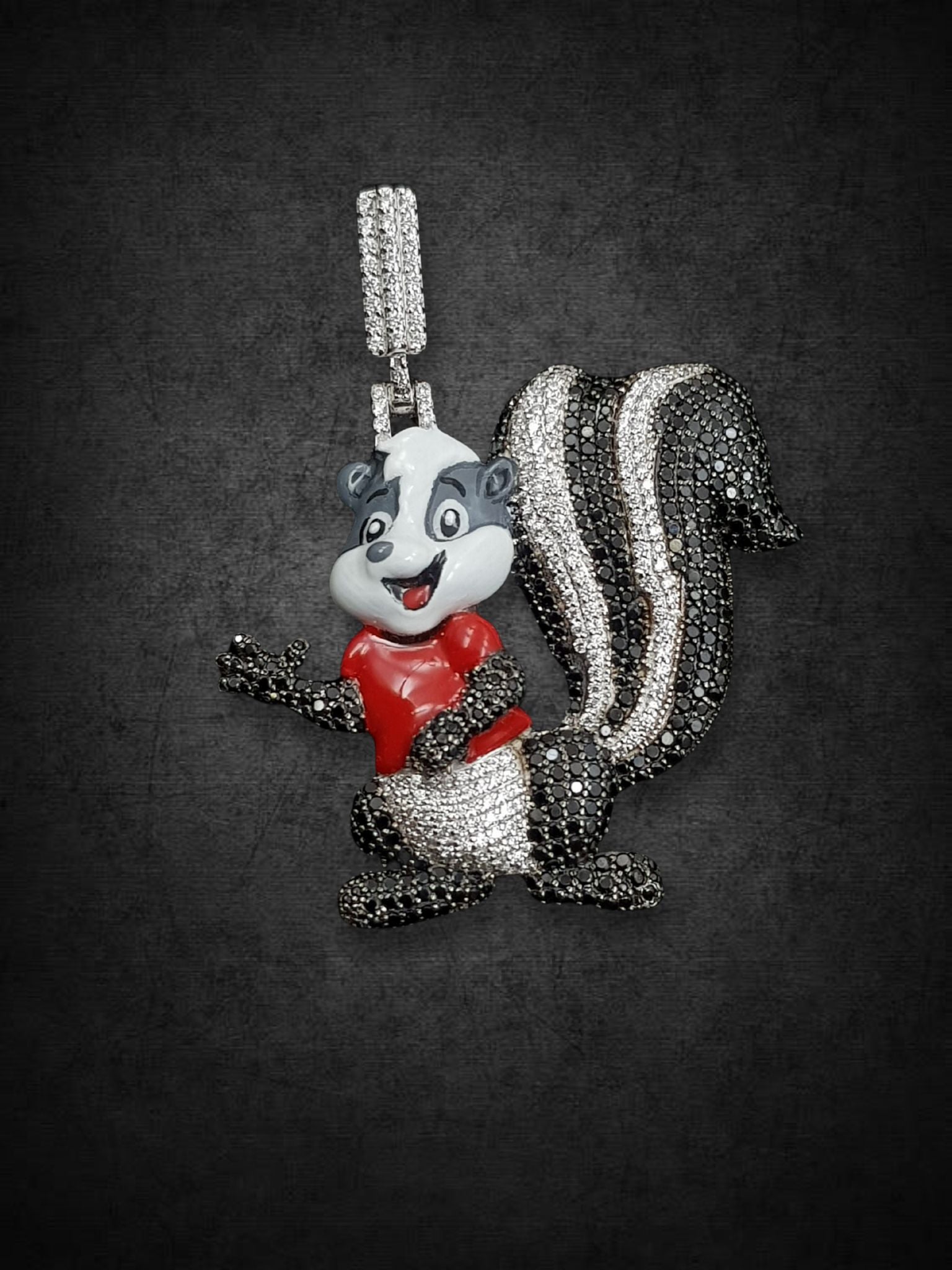 Cartoon Flex Skunk Piece Pendant