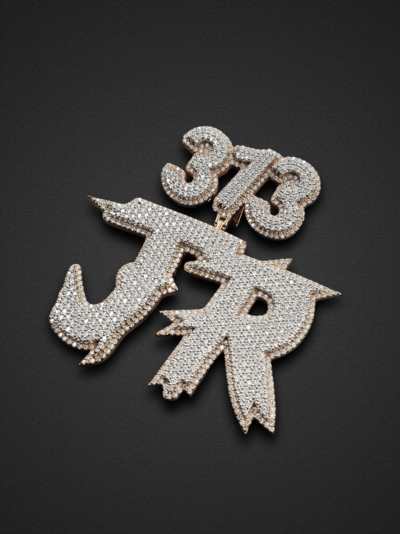 Flashy 373 JTR Charm Pendant