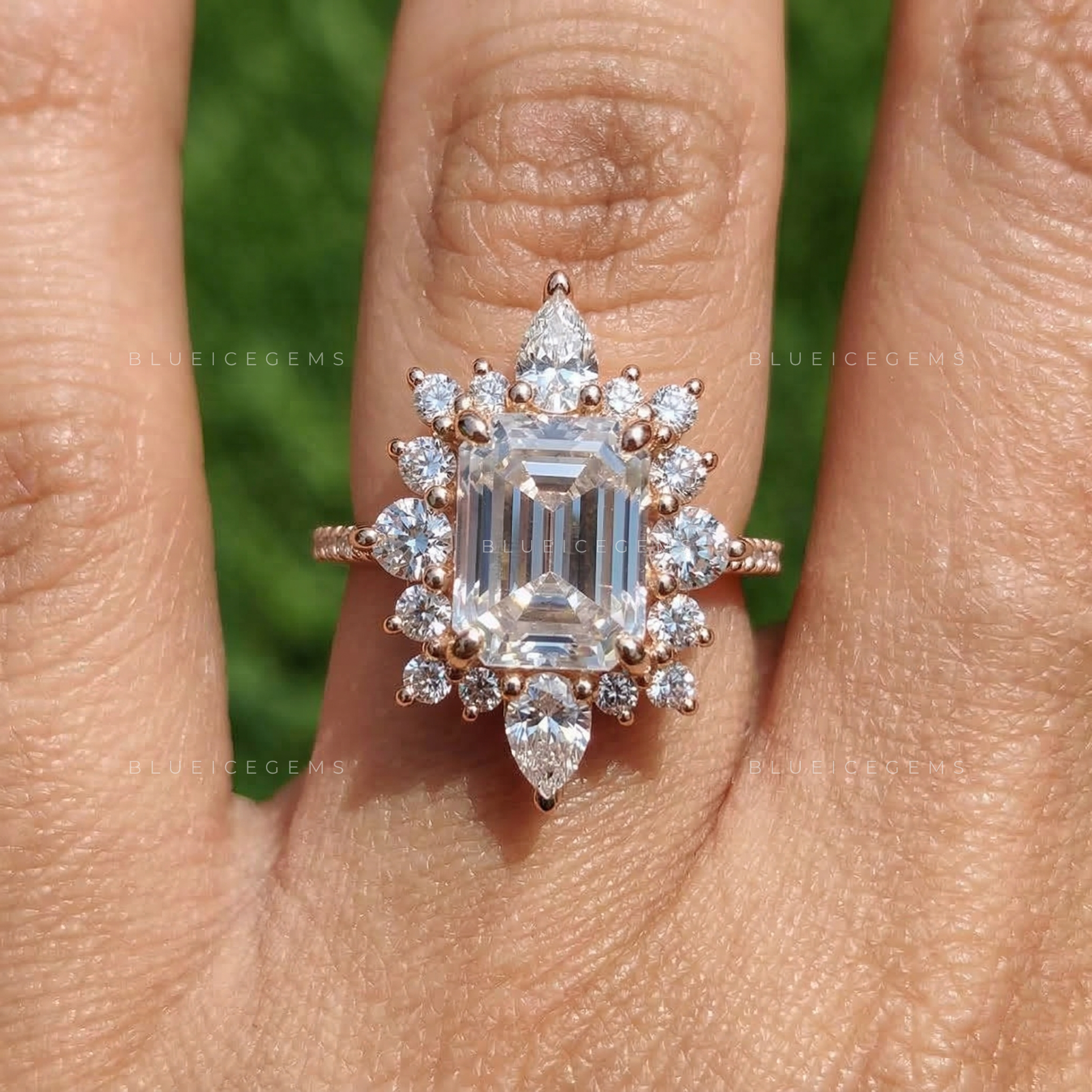 Architectural Elegance Emerald and Pear Cut Trio Ring