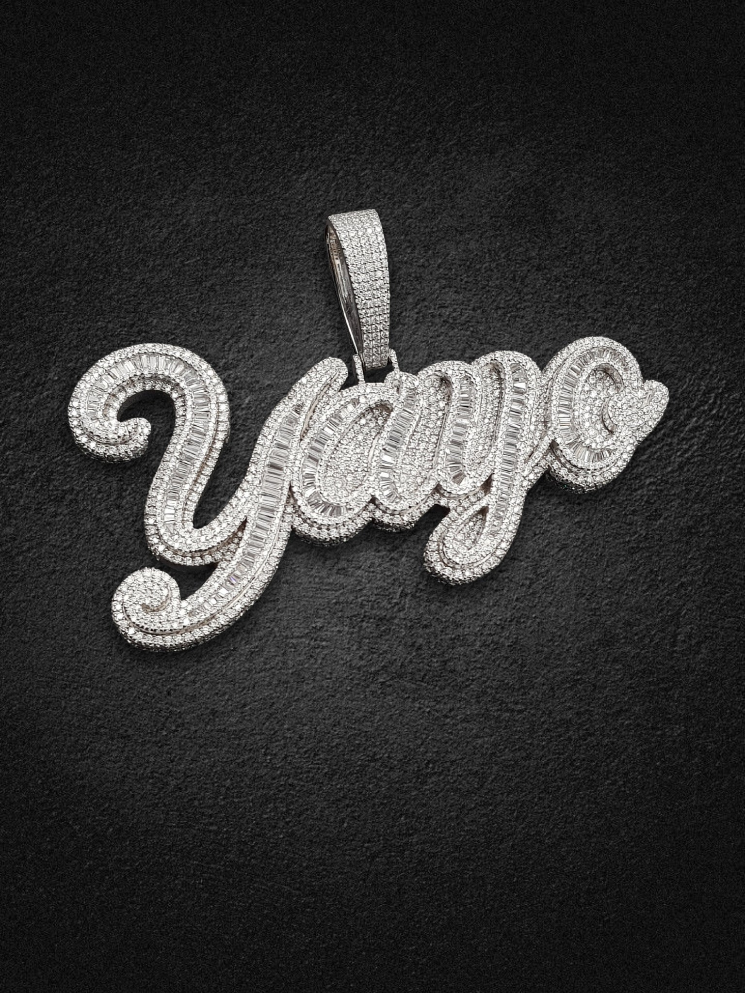 Yayo Baguette Drip Pendant