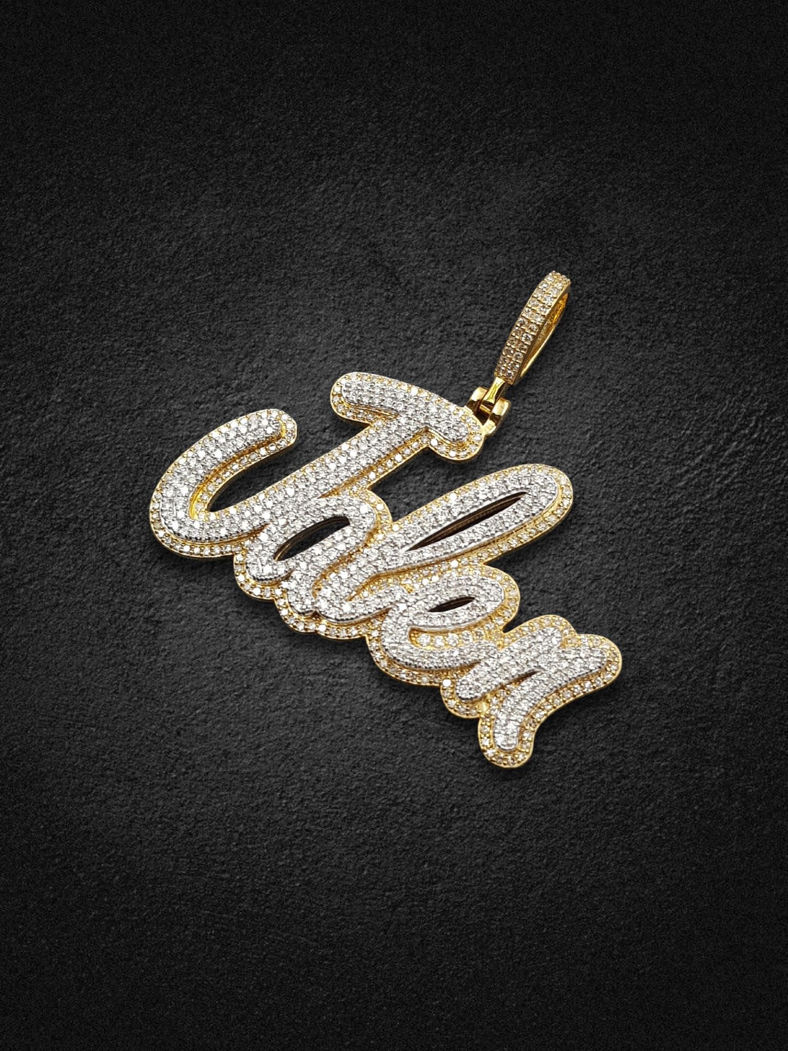 Personalized “Jalen” Gold Drip Pendant