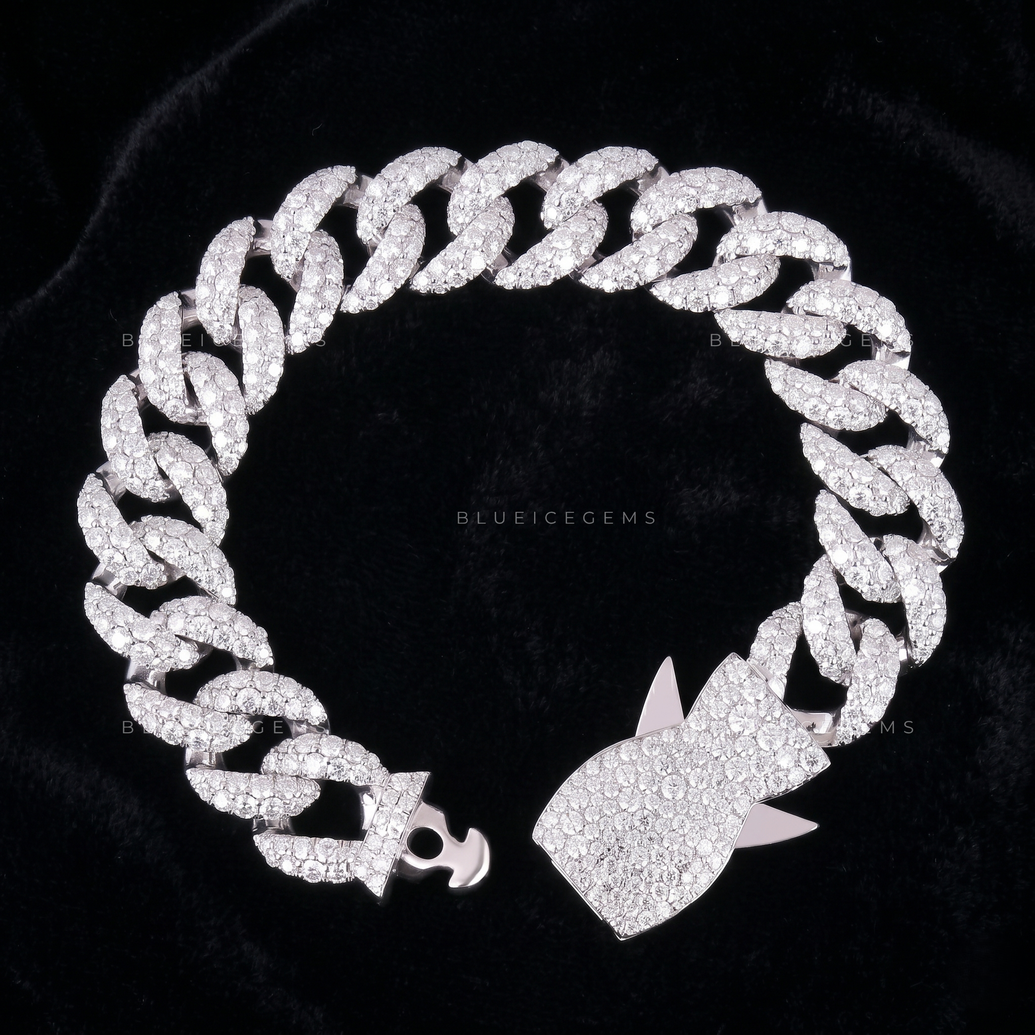 Maritime Frost Heavyweight Cuban Link with Iced Fish-Lock Feature