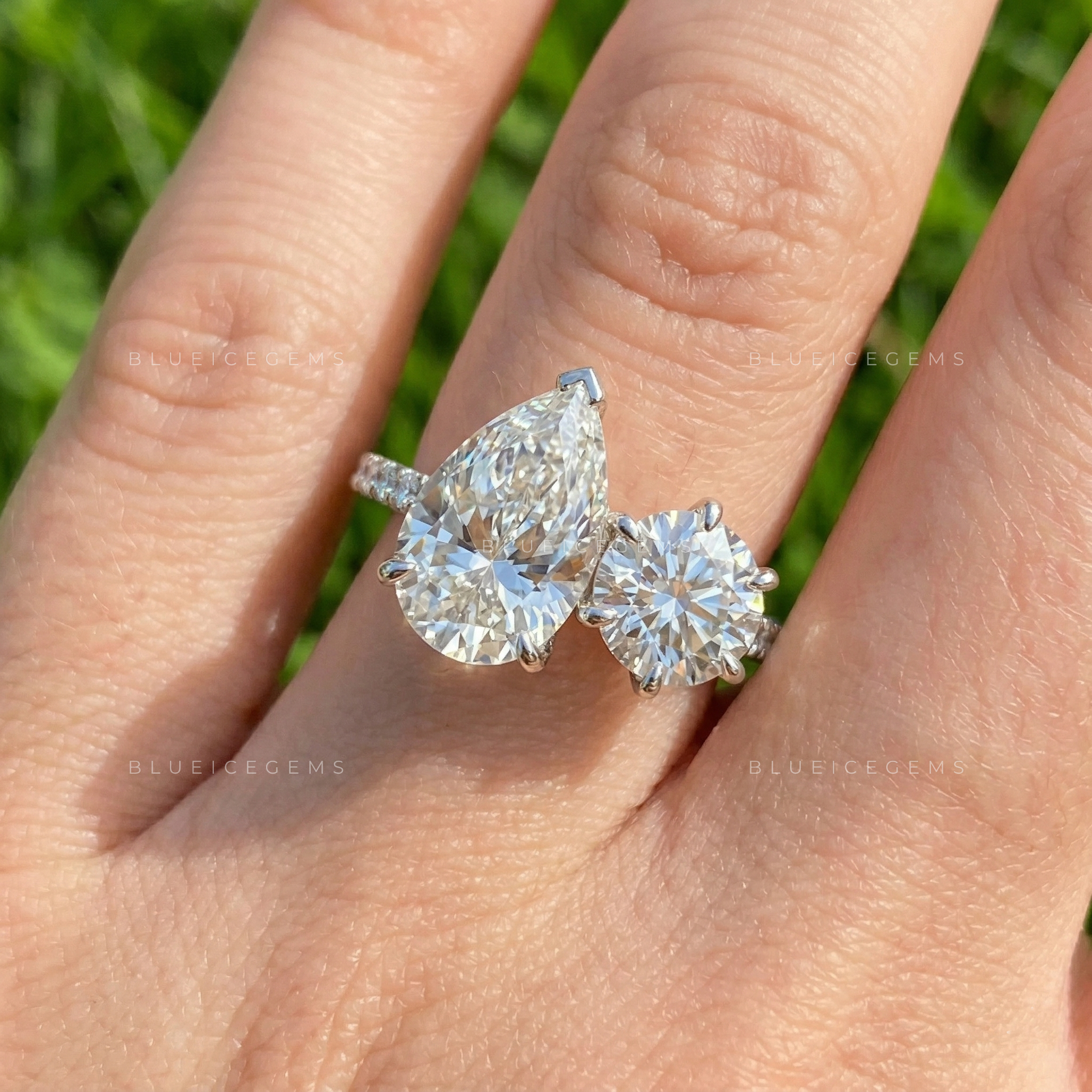 Celestial Harmony Pear and Round "Toi et Moi" Engagement Ring