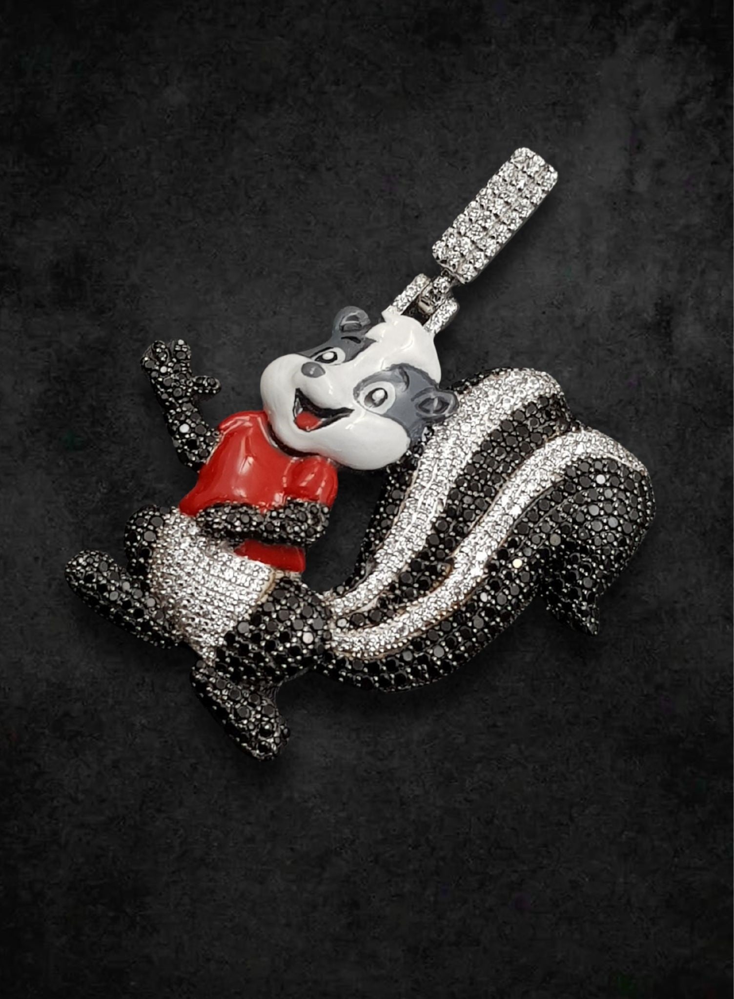 Cartoon Flex Skunk Piece Pendant
