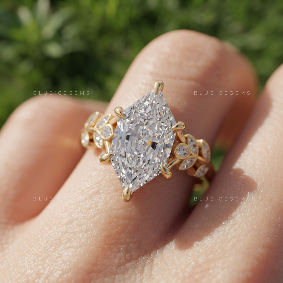 Florence Vine-Detail Dutch Marquise Engagement Ring