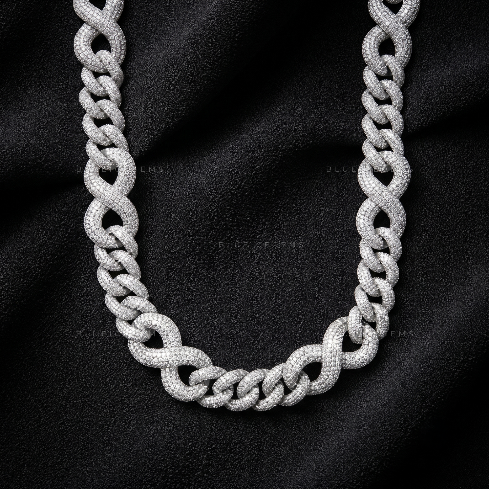 Infinite Majesty Link Chain
