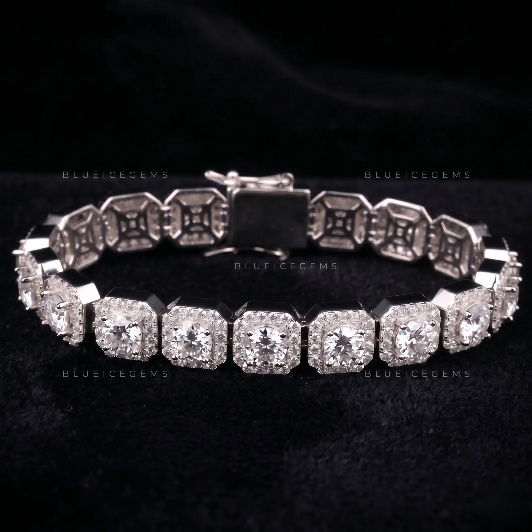 Supreme Radiance 11mm Halo-Set Iced Masterpiece