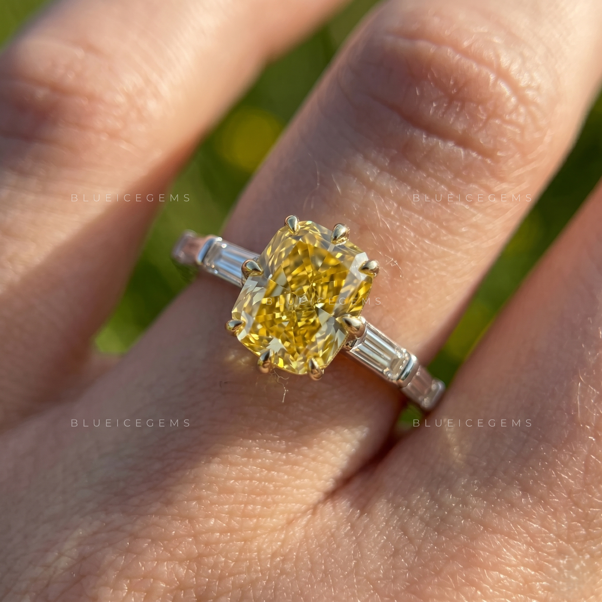 Sunshine Elegance Elongated Cushion Cut Compass Prong Promise Ring