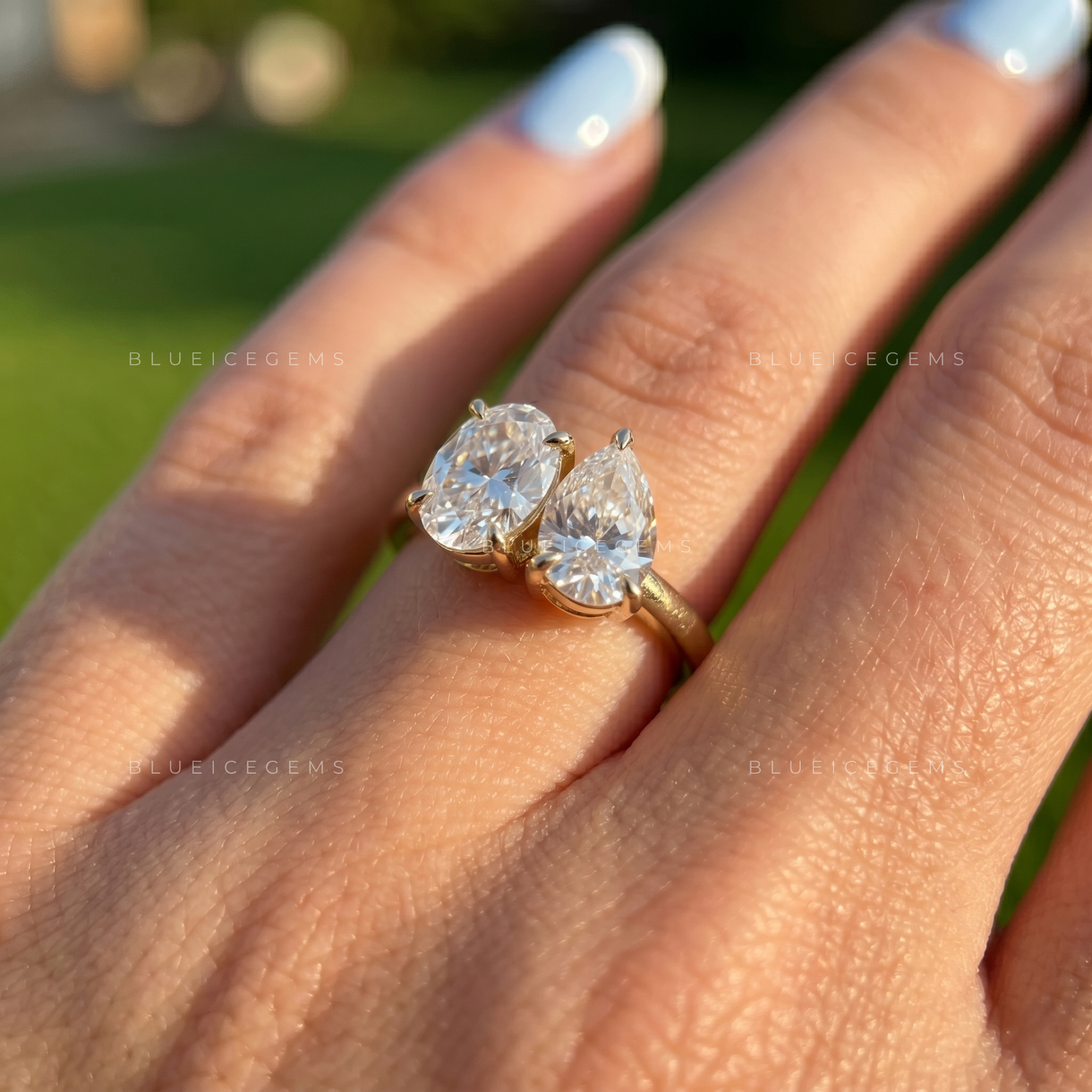 The "Modern Muse" Toi Et Moi: A Bold 3CT Two-Stone Icon