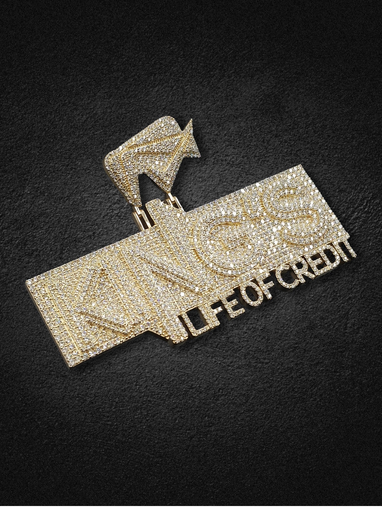 King’s Life of Credit Pendant
