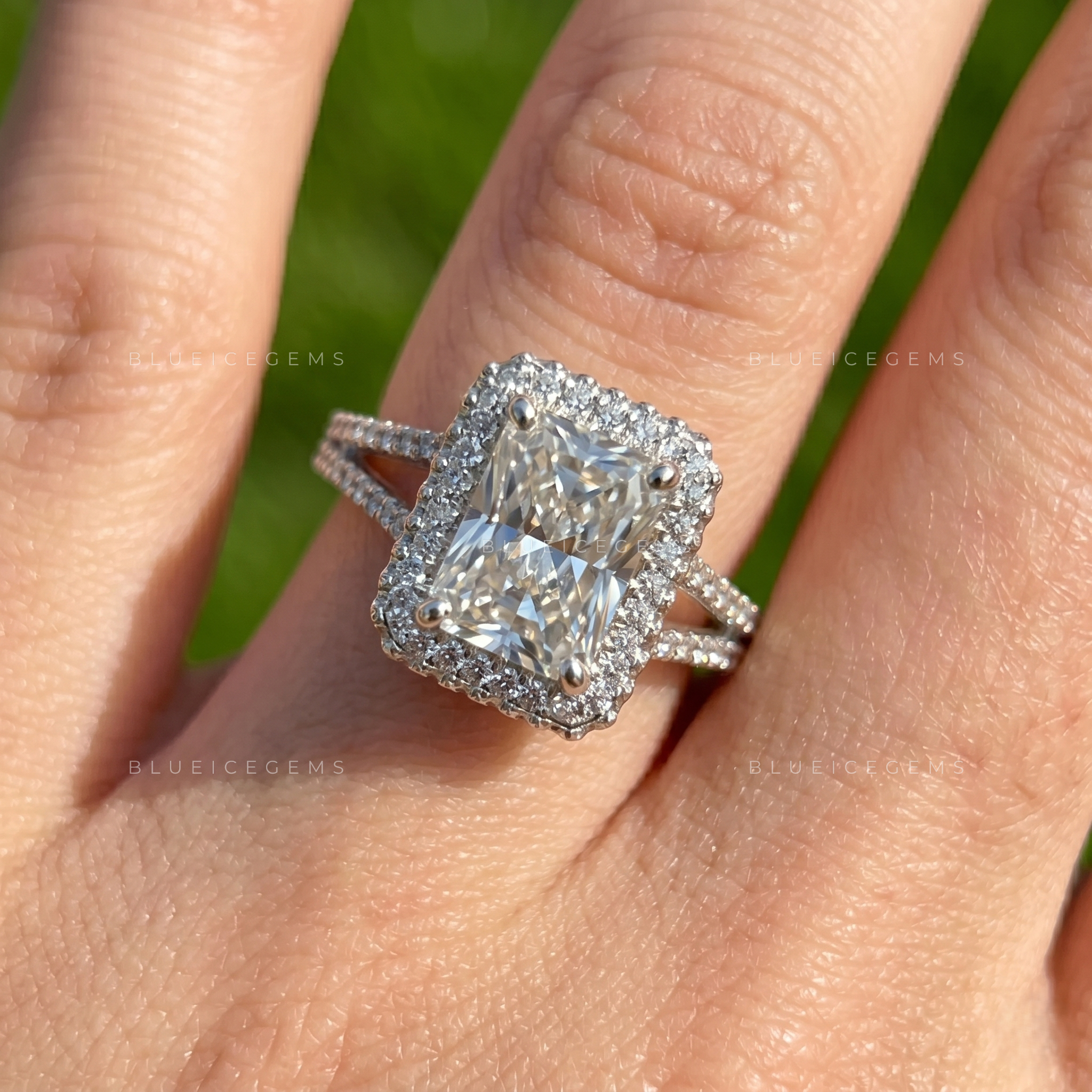 Exquisite Glamour Radiant Cut Halo Split Pave Shank Engagement Ring