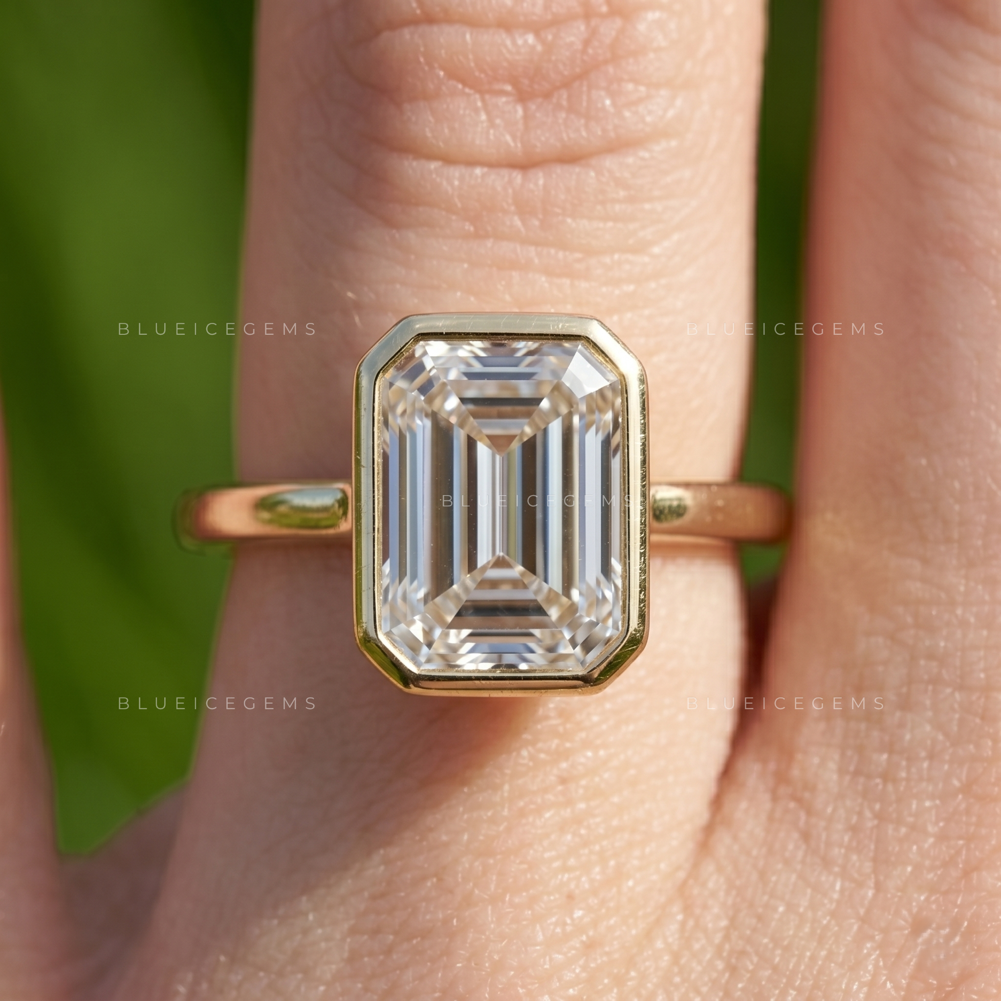 Sophisticated Emerald Cut Bezel-Set Modern Minimalist Ring