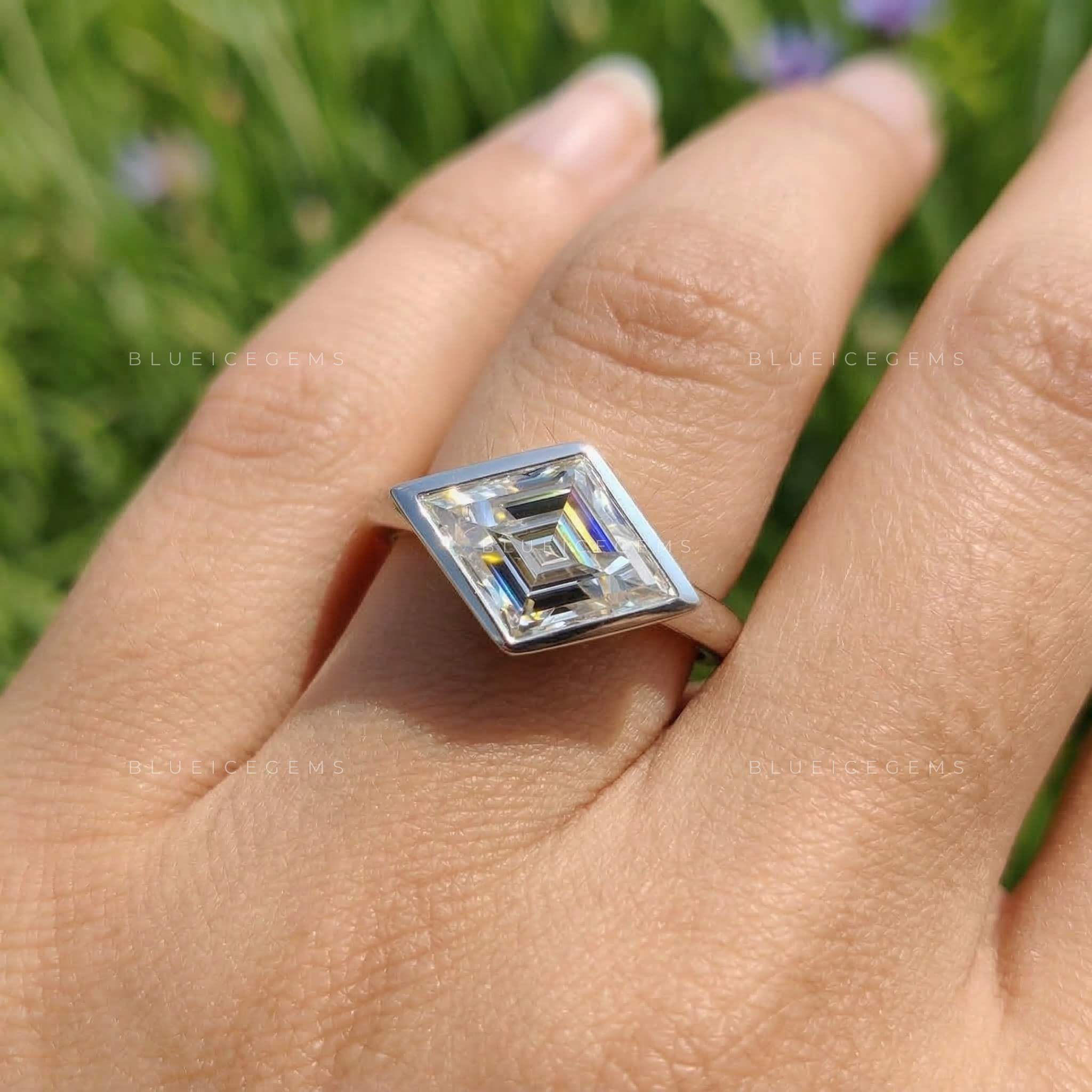 Minimalist Lozenge Cut East-West Bezel Ring