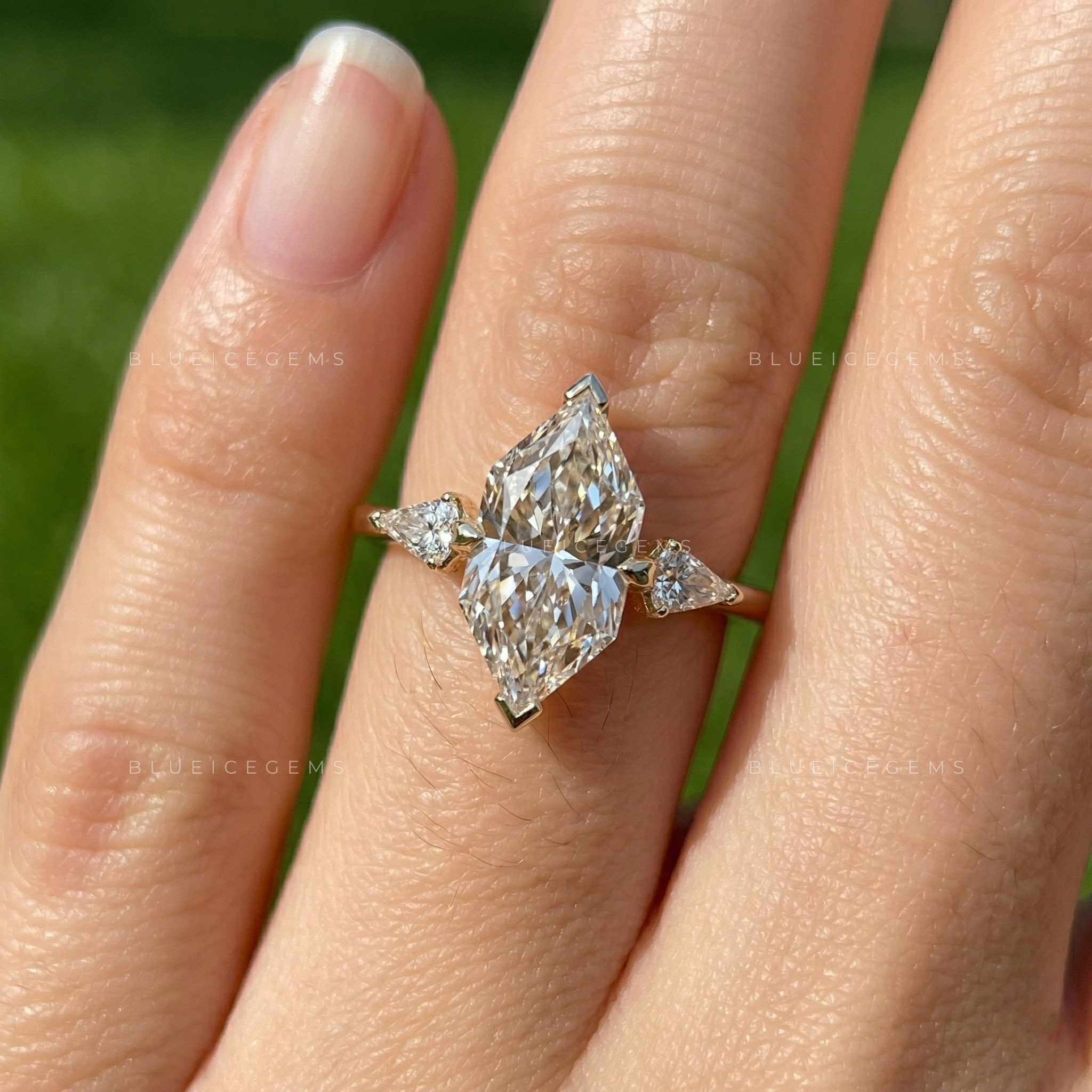 Antique Majesty Dutch Marquise and Kite Cut Trilogy Ring