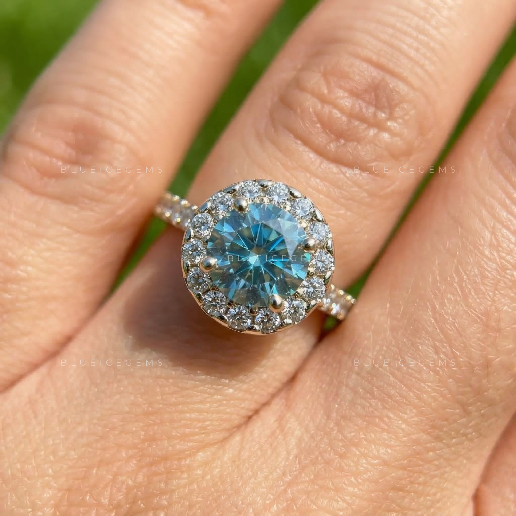Oceanic Brilliance Round Cut Cathedral Halo Ring
