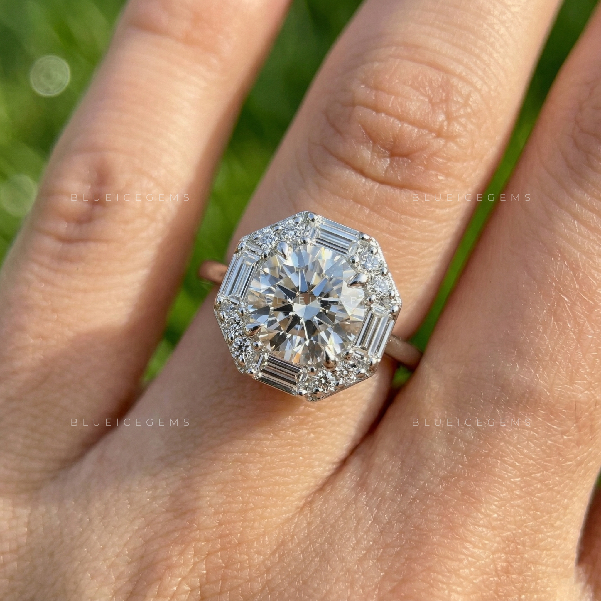 The "Radiant Aura" Halo: Timeless Round & Baguette Masterpiece