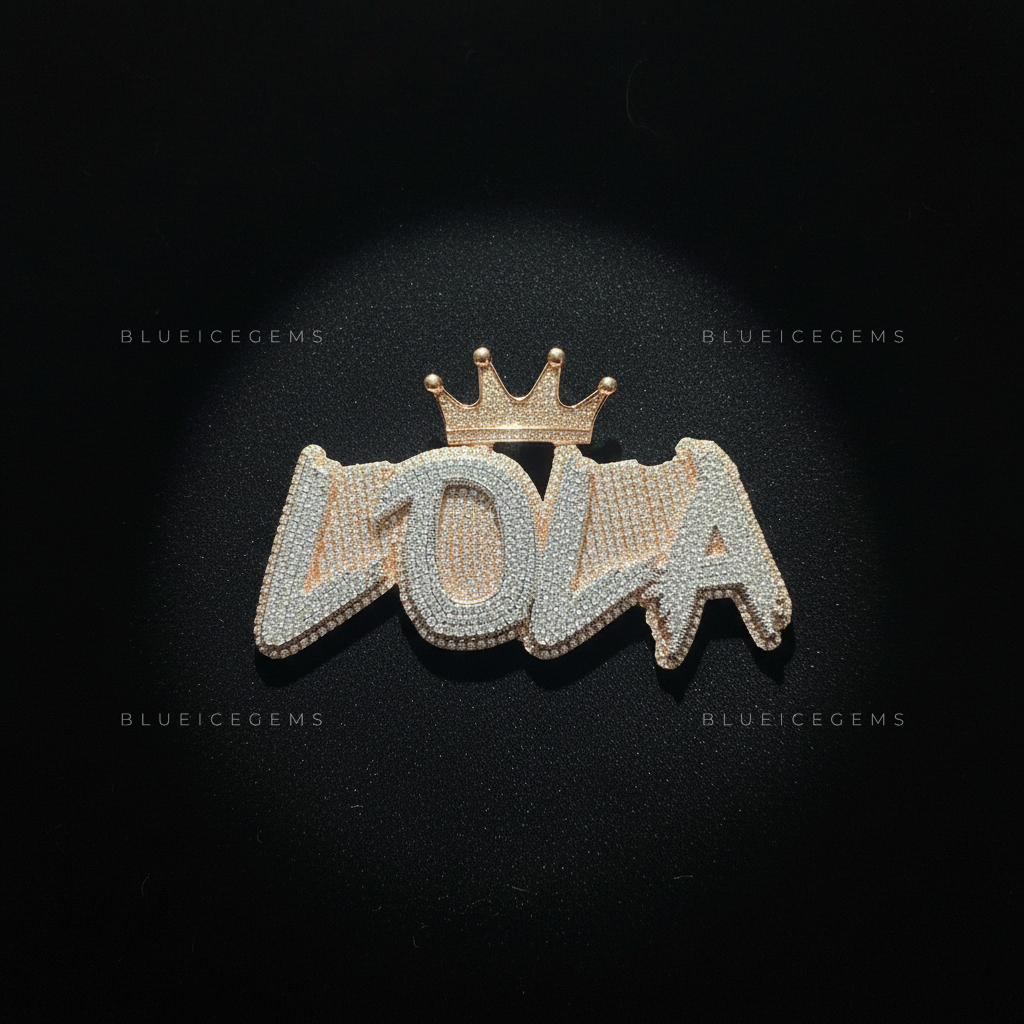 The "LOLA" Royal Signature: Crown-Topped Two-Tone Script Pendant