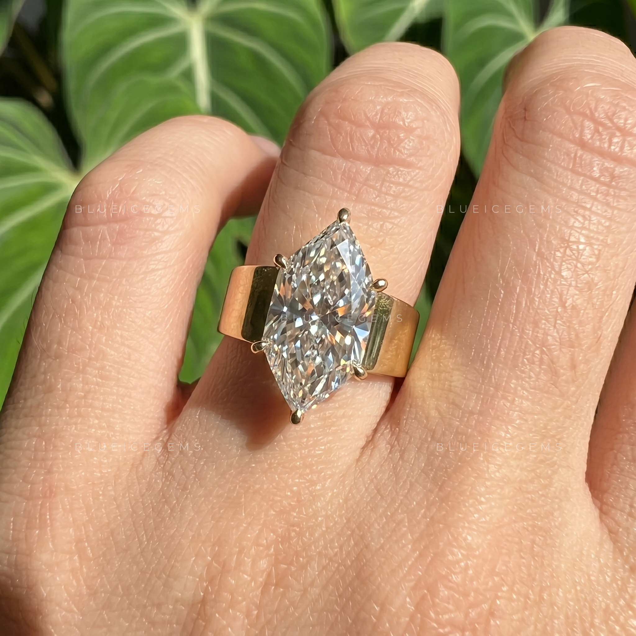 Vintage Elegance Dutch Marquise Cut Cigar Band Solitaire Engagement Ring