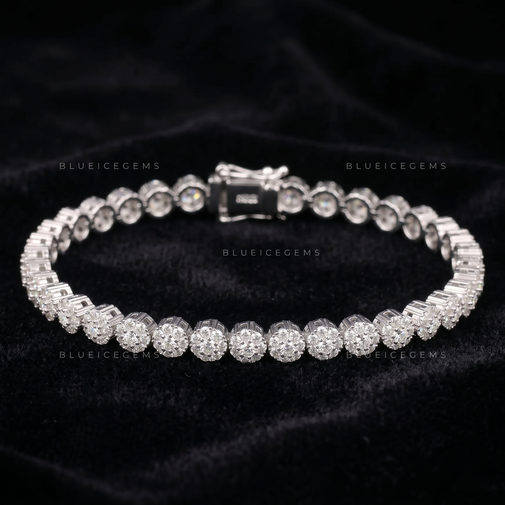 Arctic Luminescence 7-Inch White Gold Best-Selling Tennis Link