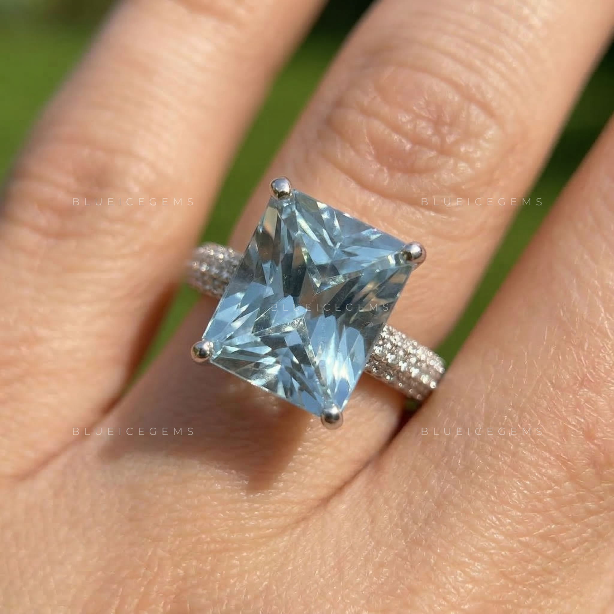 Ocean Mist Radiant Cut Aquamarine Pavé Ring