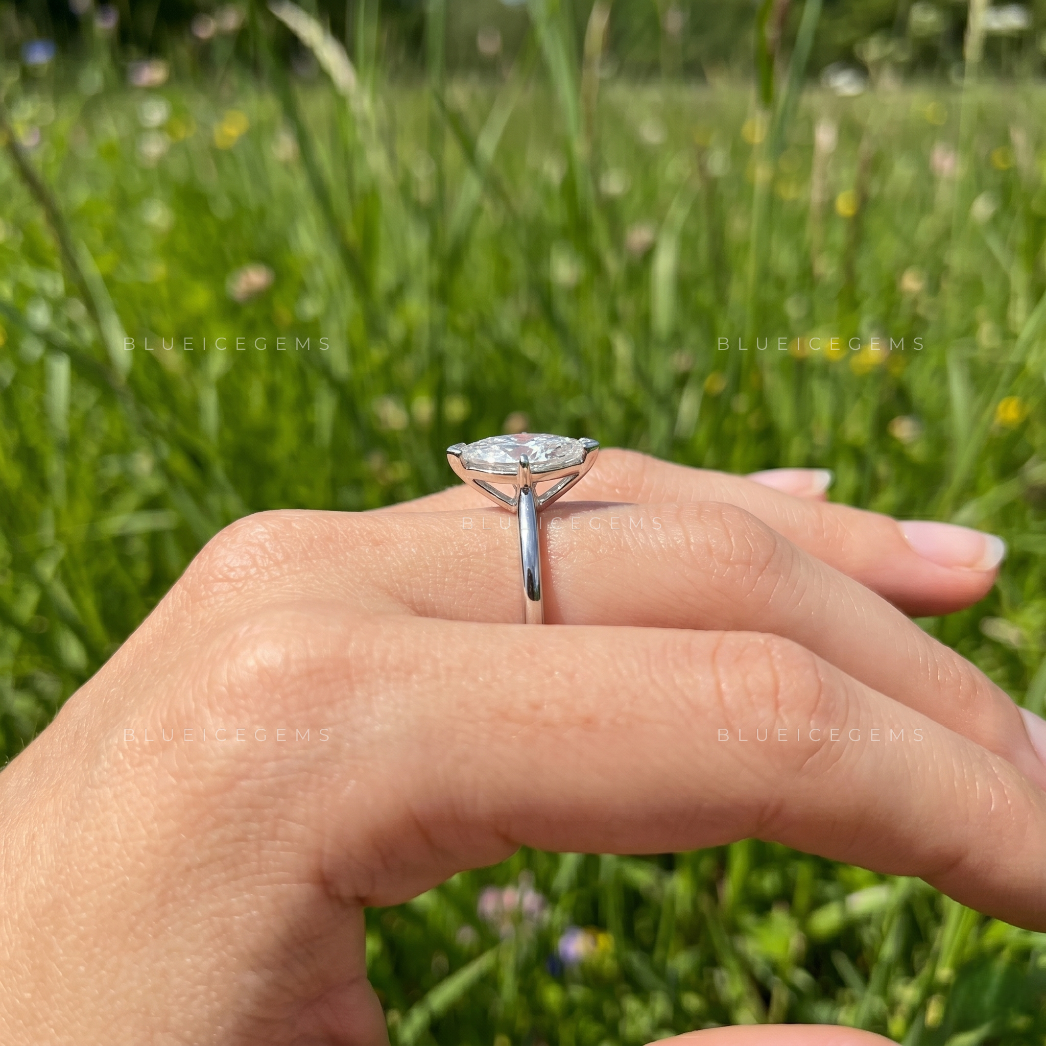 Enchanting Marquise Brilliant Solitaire Engagement Ring