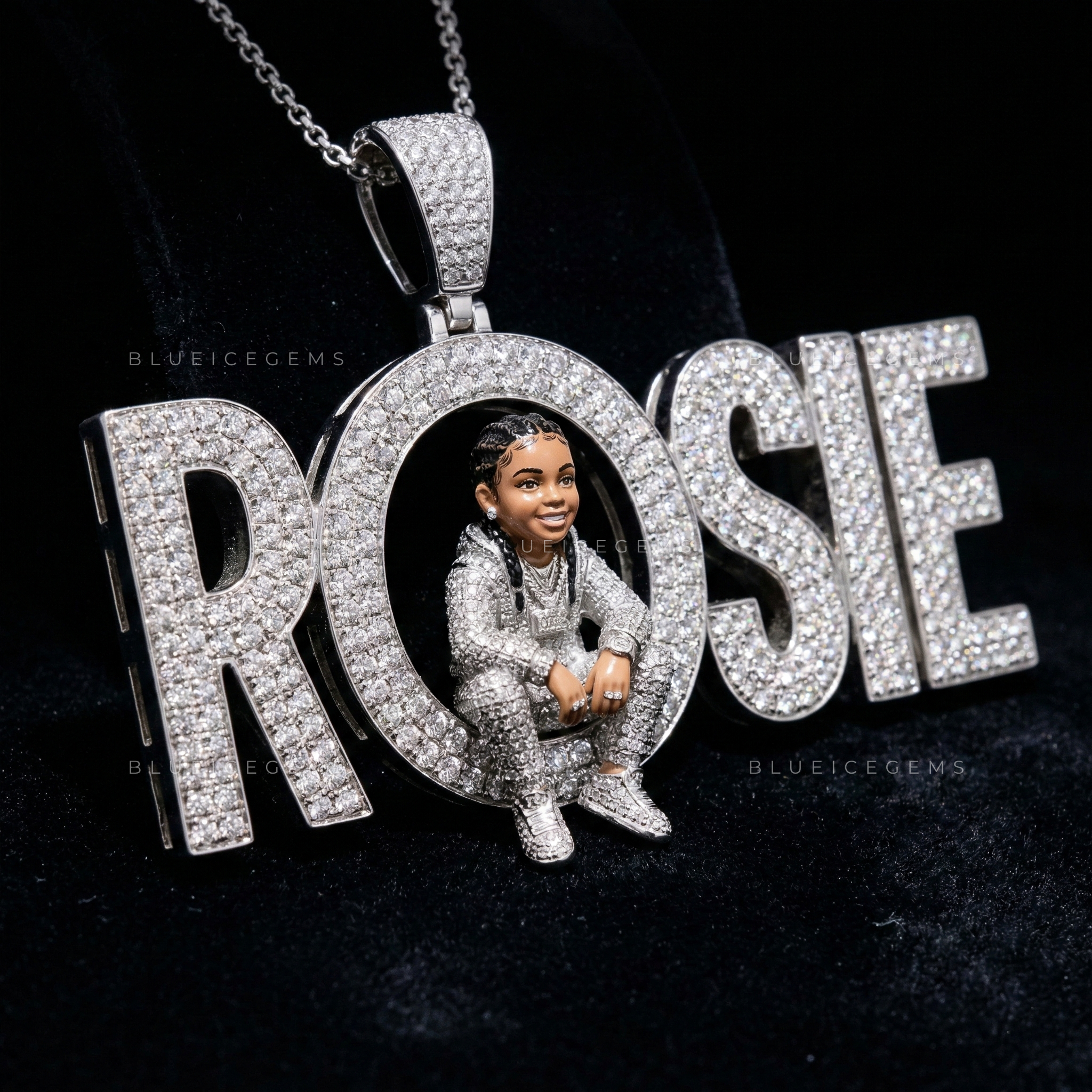 The "ROSIE" Eternal: 3D Legacy Figurine & Halo-Frame Sovereign