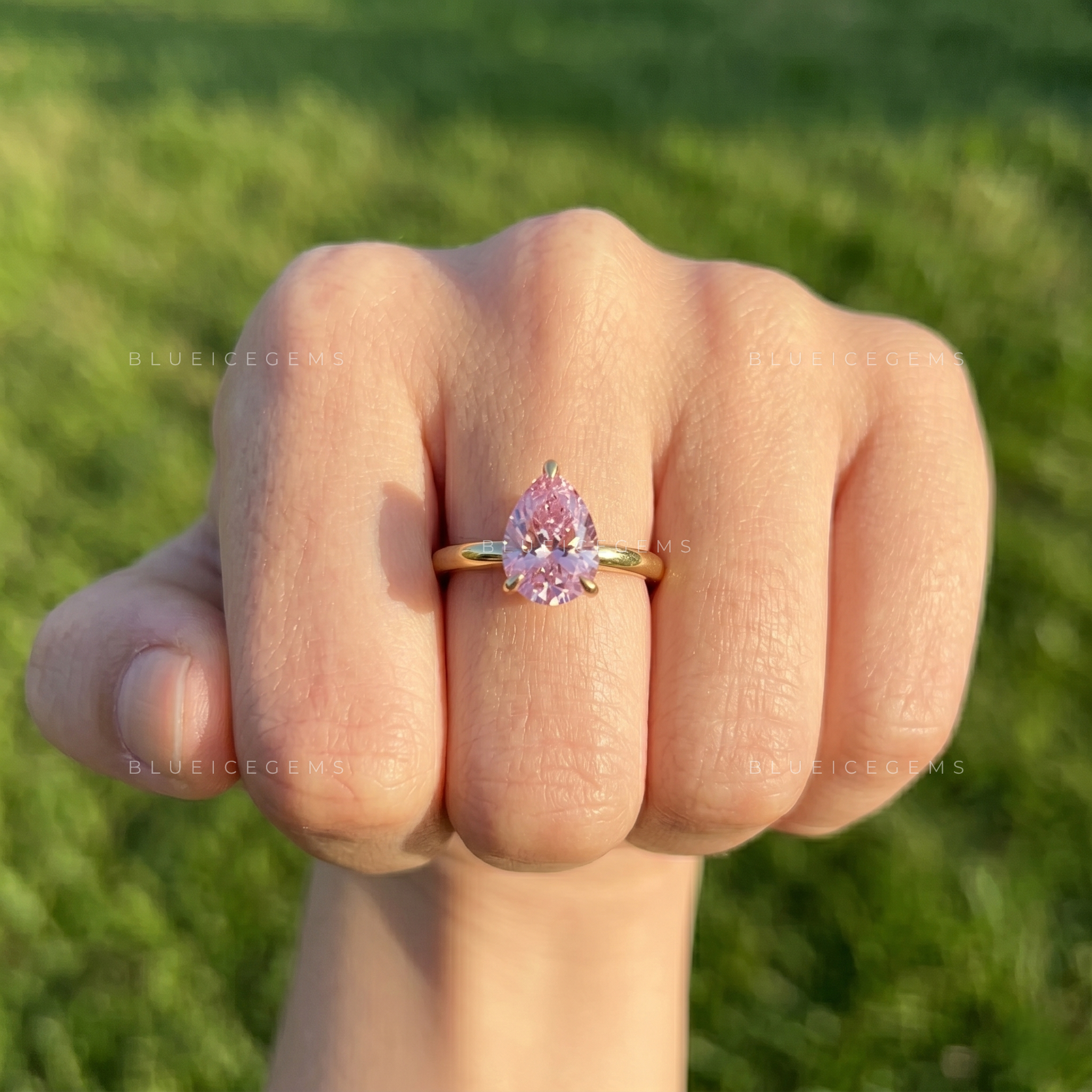 The "Blush Radiance" Pear Solitaire: A Dreamy Pink Statement