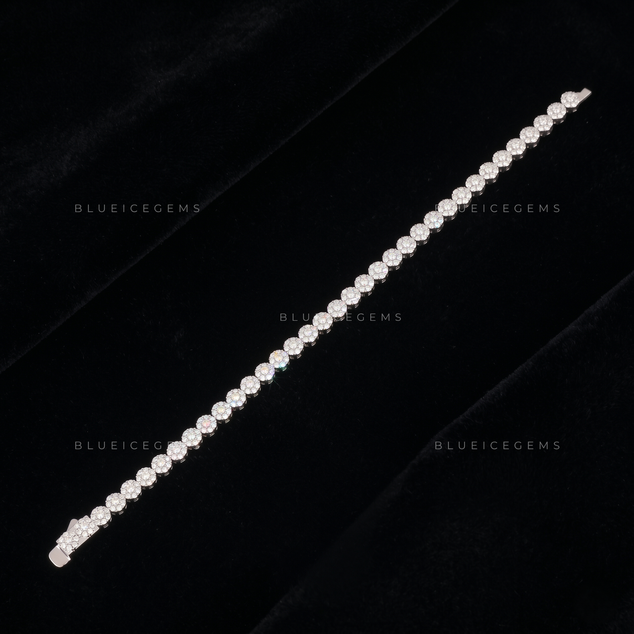 Arctic Luminescence 7-Inch White Gold Best-Selling Tennis Link