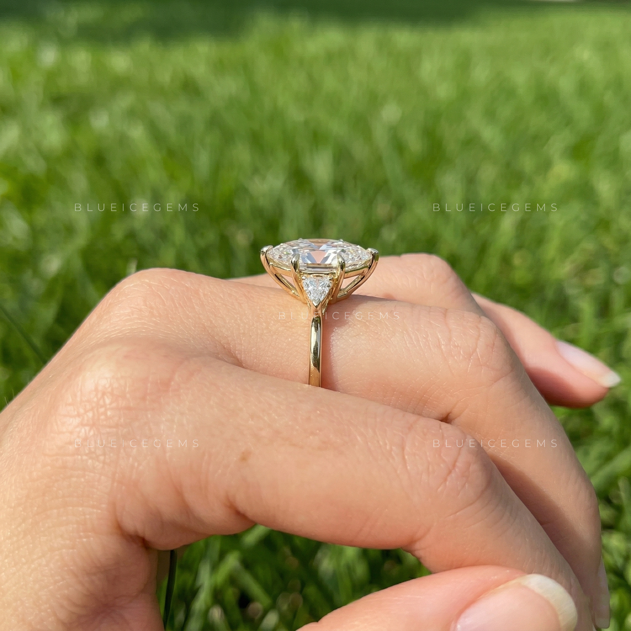 Antique Majesty Dutch Marquise and Kite Cut Trilogy Ring