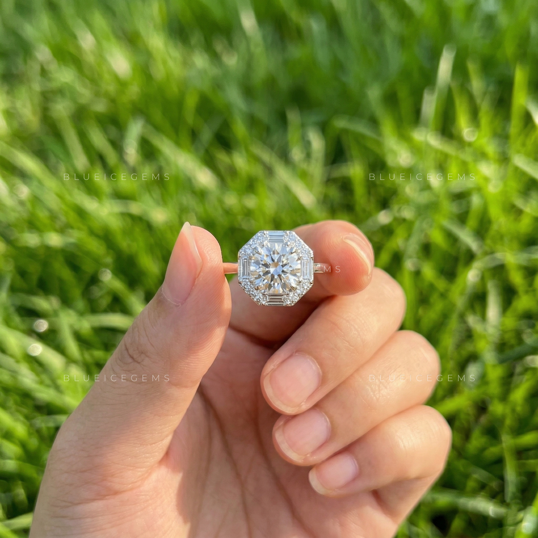 The "Radiant Aura" Halo: Timeless Round & Baguette Masterpiece