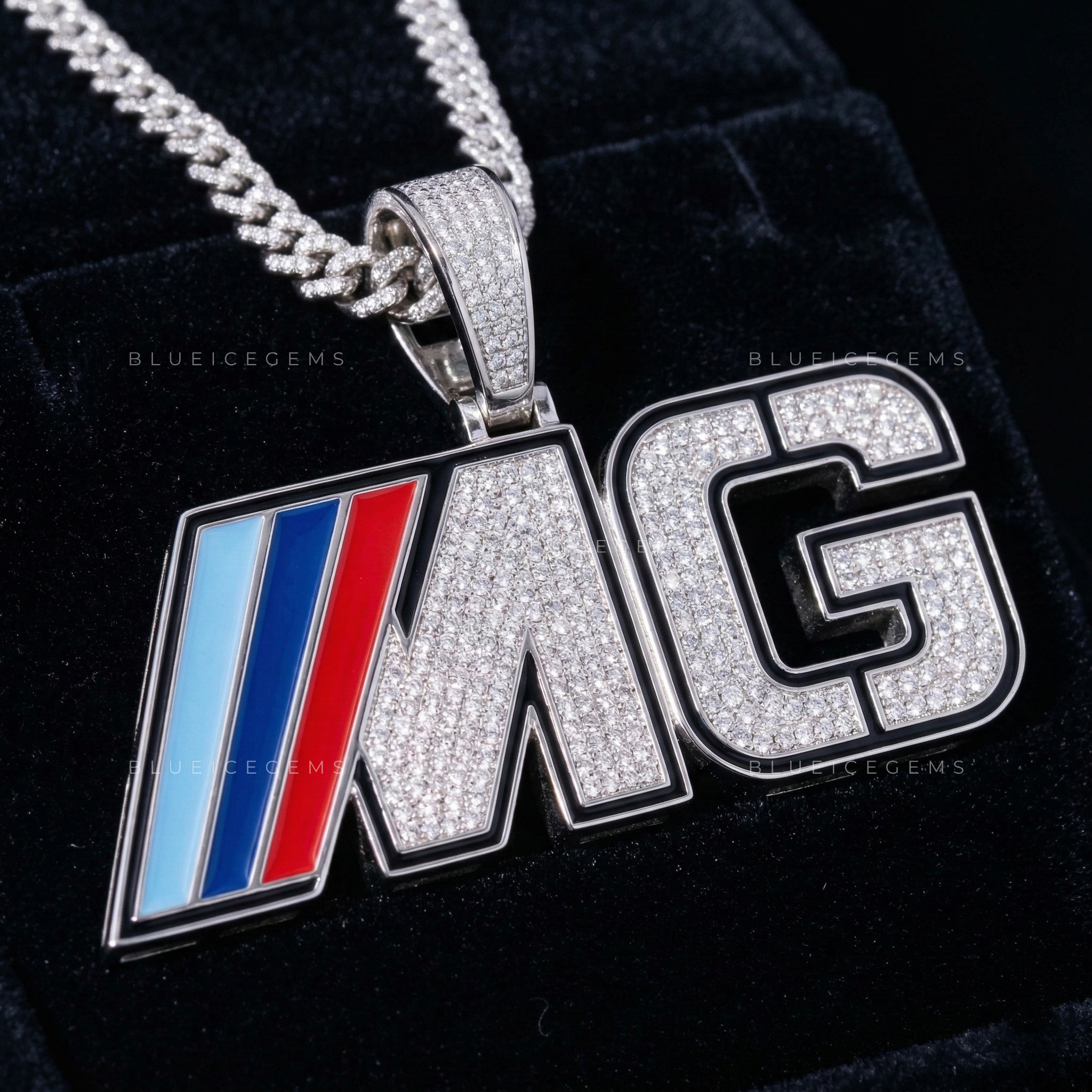 The "M-Performance" MG: Racing Heritage & Tricolor Enamel Sovereign