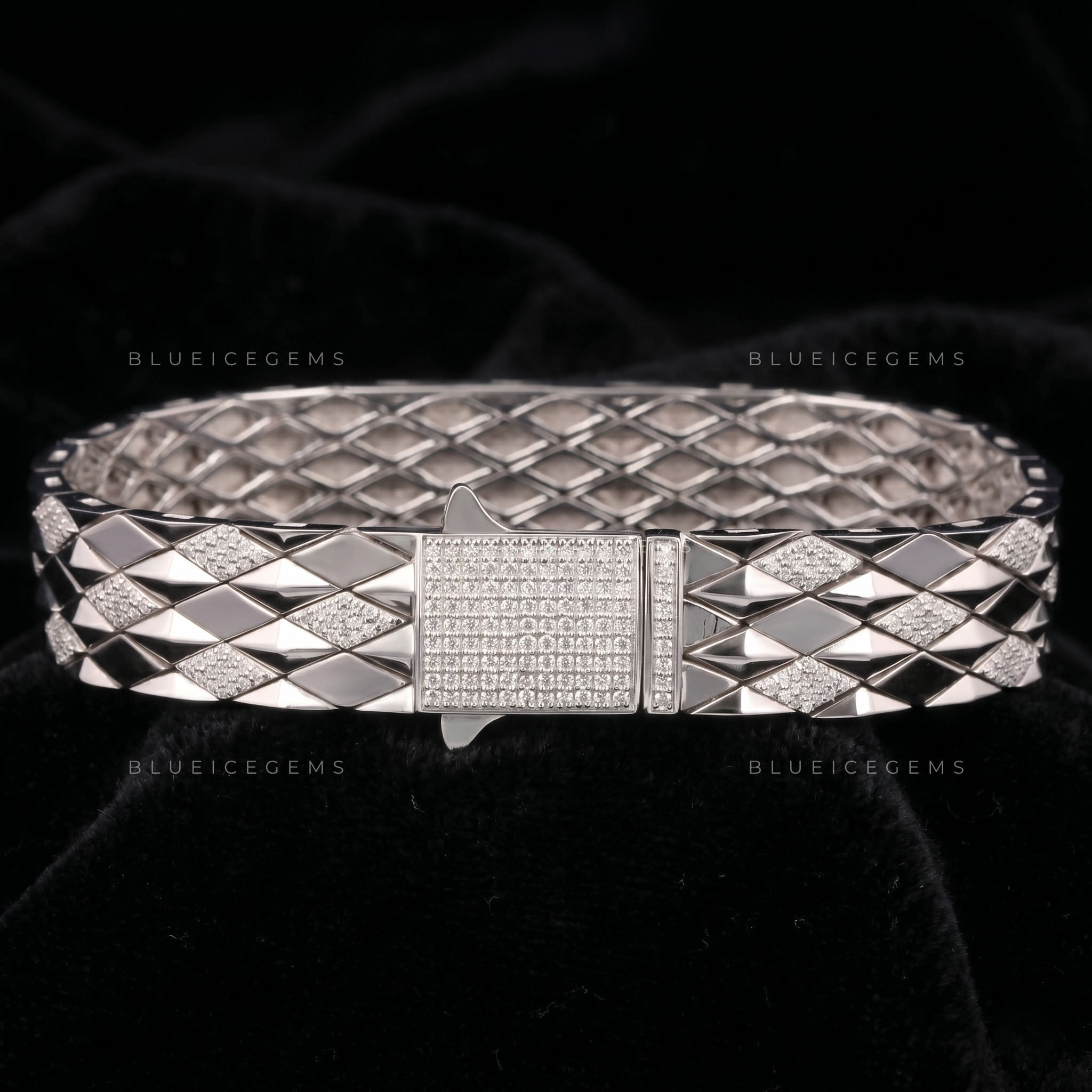 Italian Artistry Iced-Out Precision Link Statement