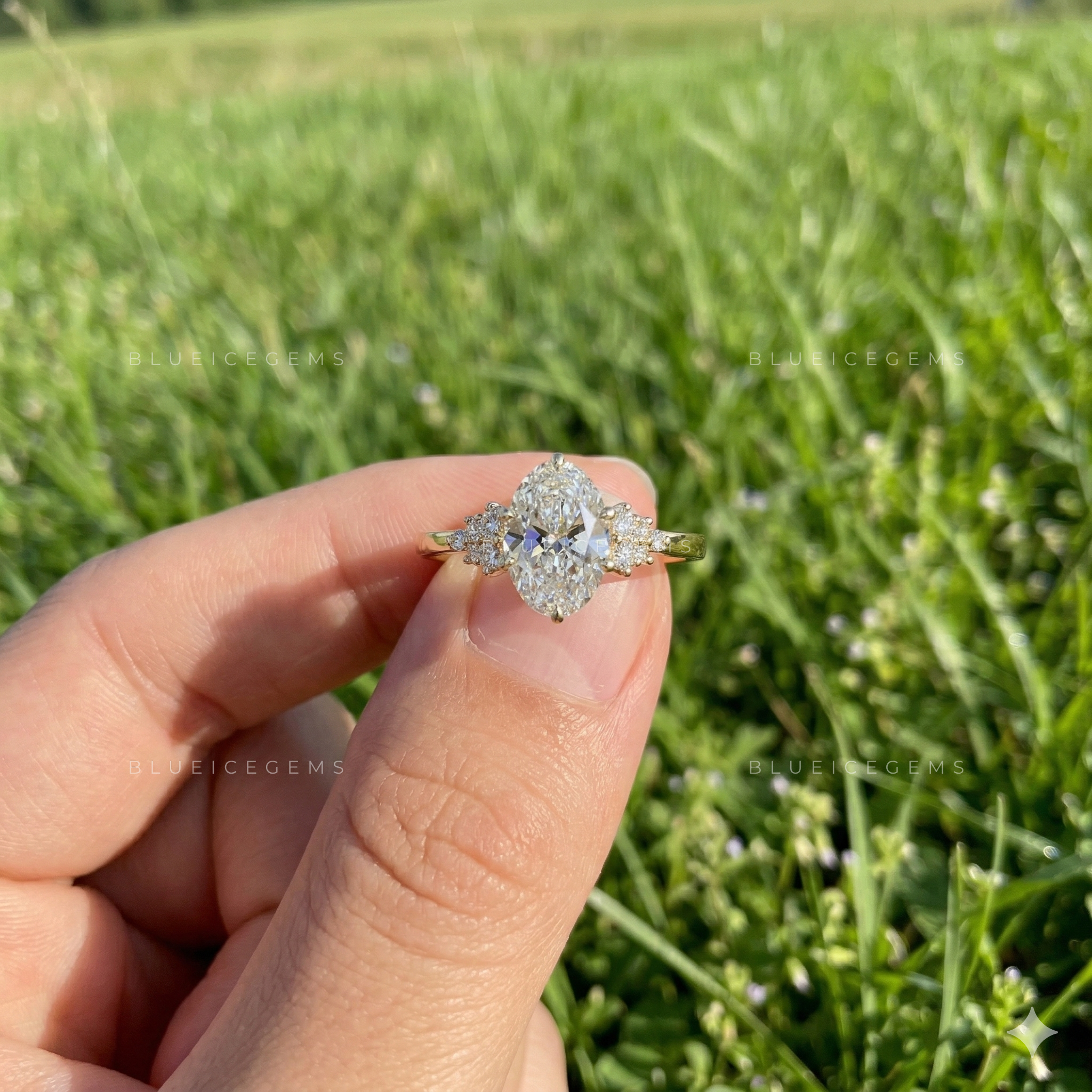 The "Muse" Cluster: A Dreamy Oval Cut Statement Ring