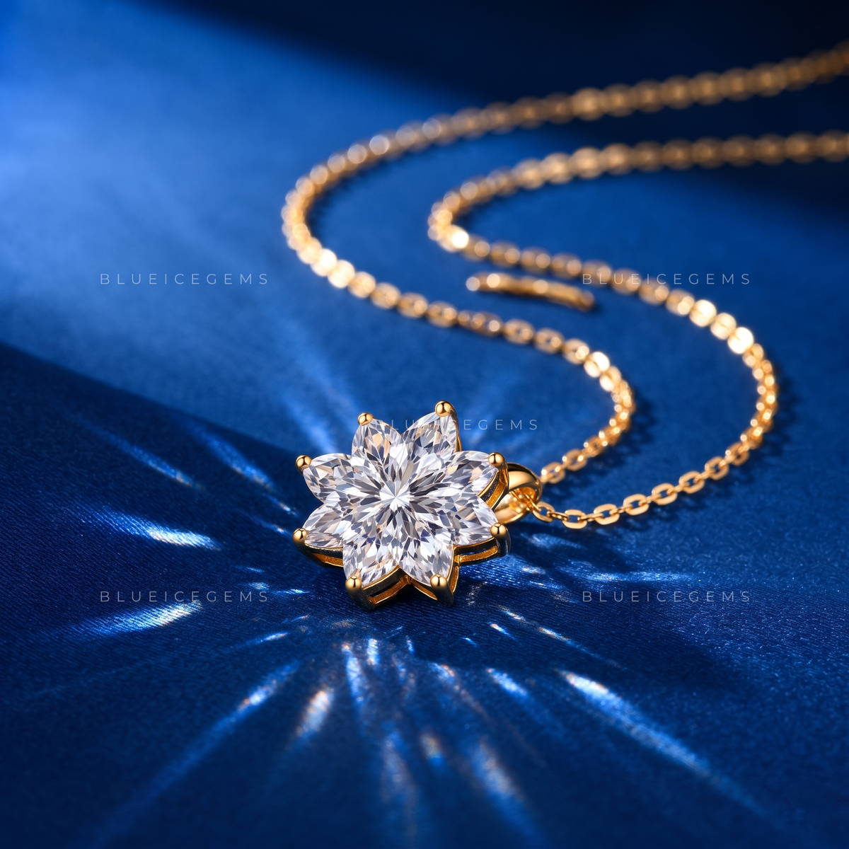 Flower Shape Solitaire Diamond Pendant