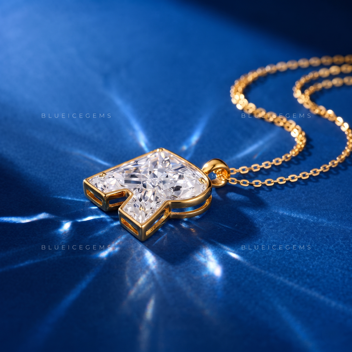 R Initial Solitaire Diamond Pendant