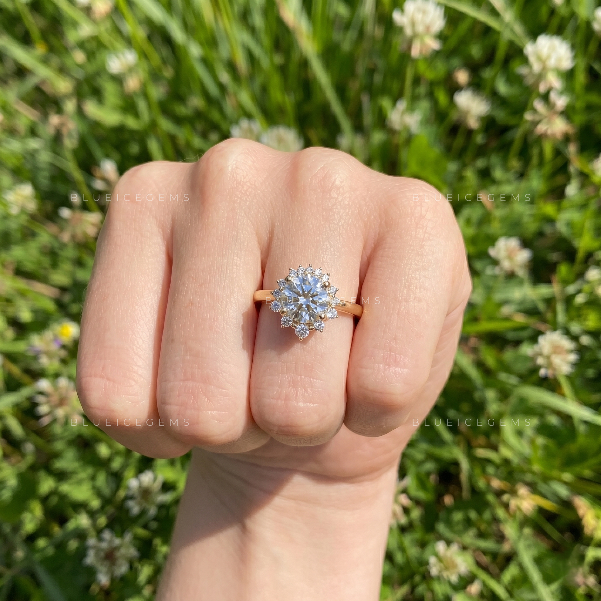 Captivating Floral Inspired Halo Statement Ring with Brilliant Accents