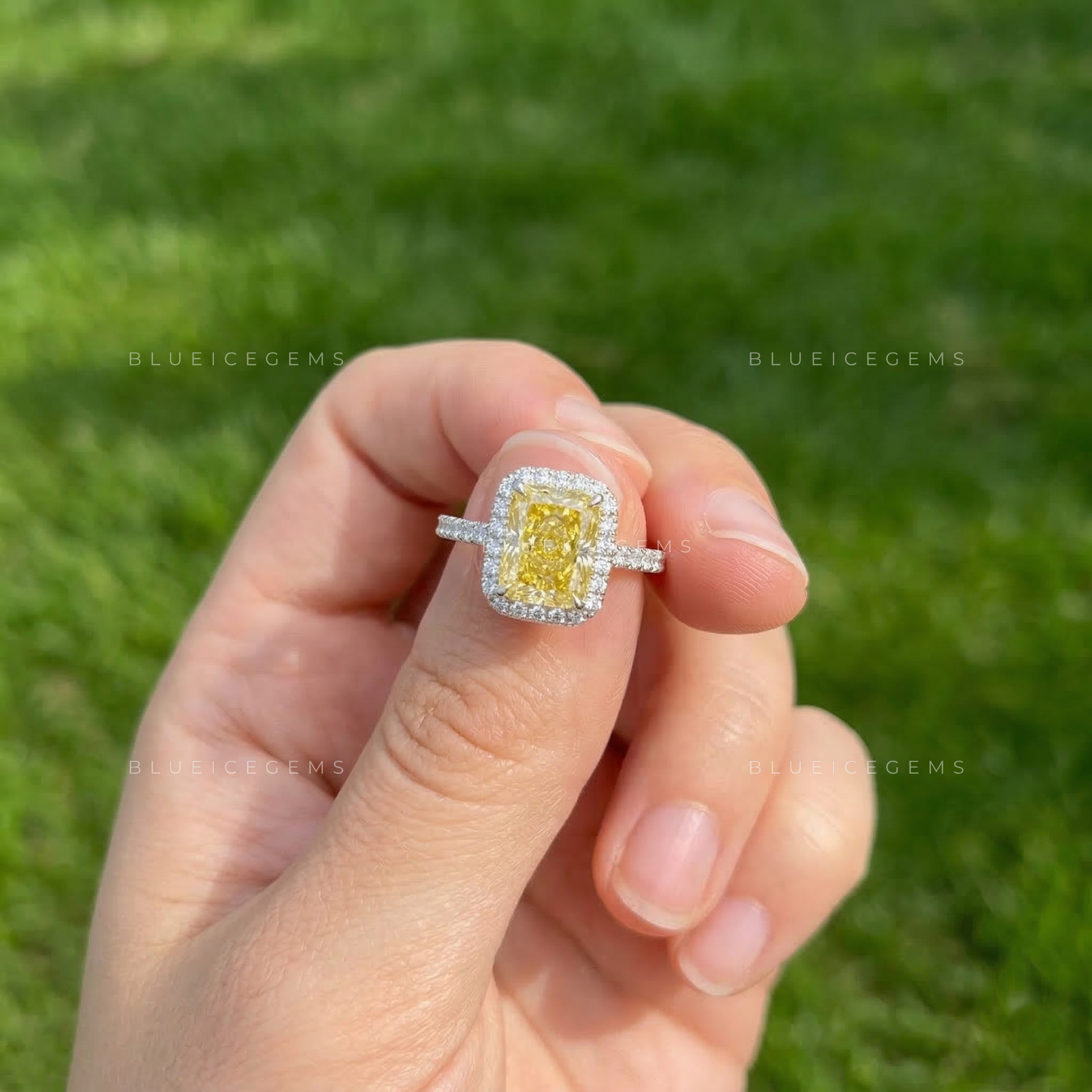 Golden Solitaire Radiant Cut Fancy Yellow Ring