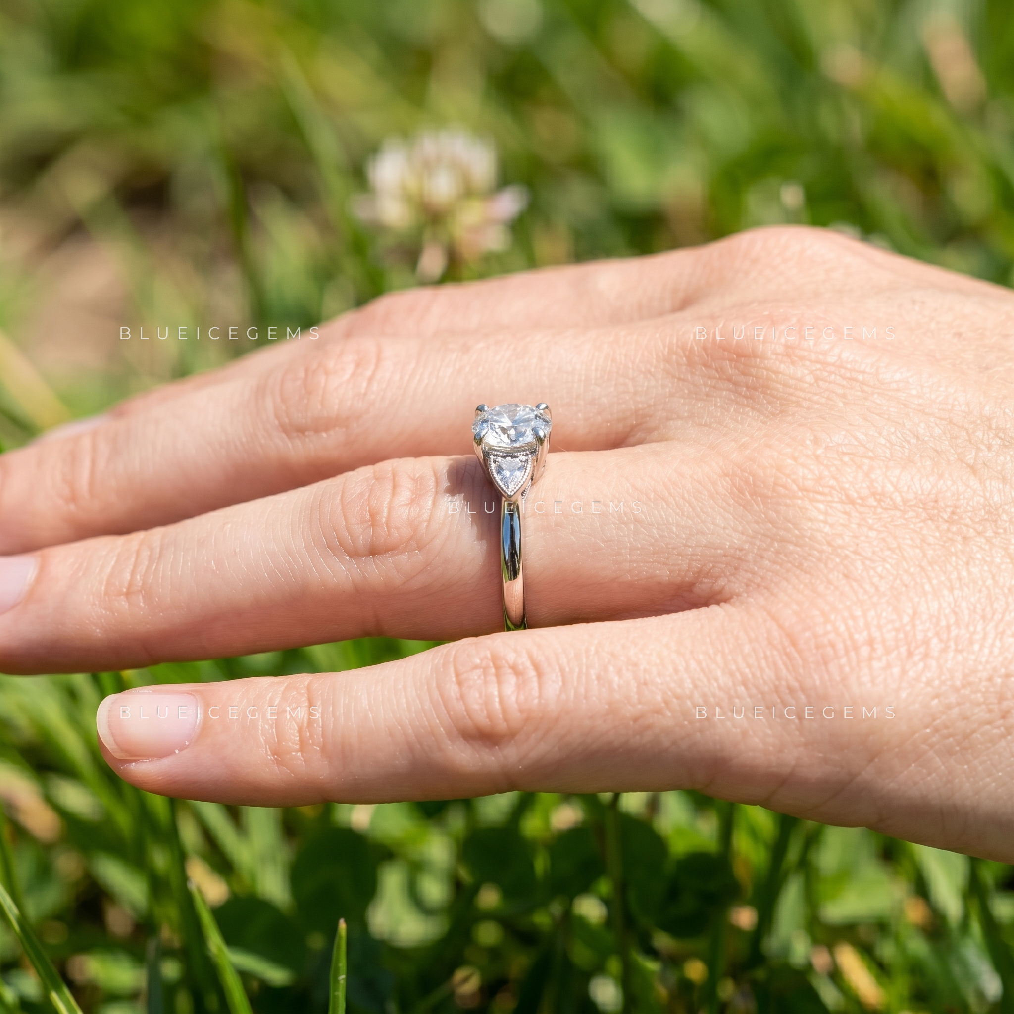 Aurevian Round Cut Hidden Accent Engagement Ring