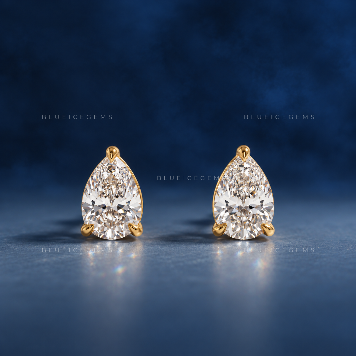Teardrop Grace Pear-Cut Lab-Grown Diamond Stud Earrings