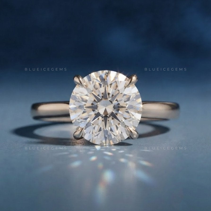 Dainty Splendor Brilliant Round Cut Adjustable Solitaire Ring