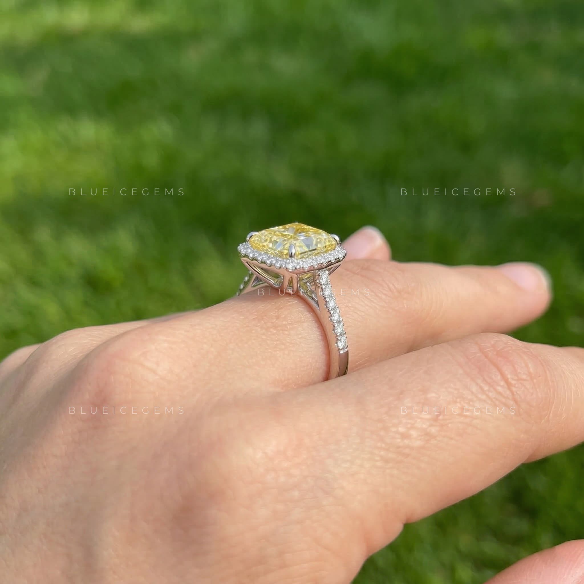 Golden Solitaire Radiant Cut Fancy Yellow Ring