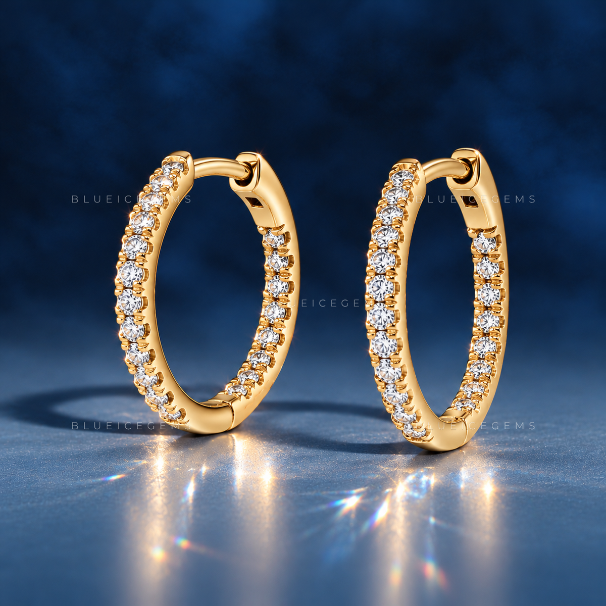 Petite Round Pavé Hoop Earrings