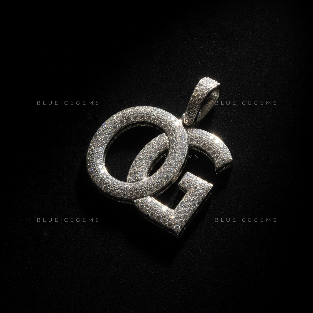 The "OG" Heritage: Interlocking Bold Block Signature Pendant