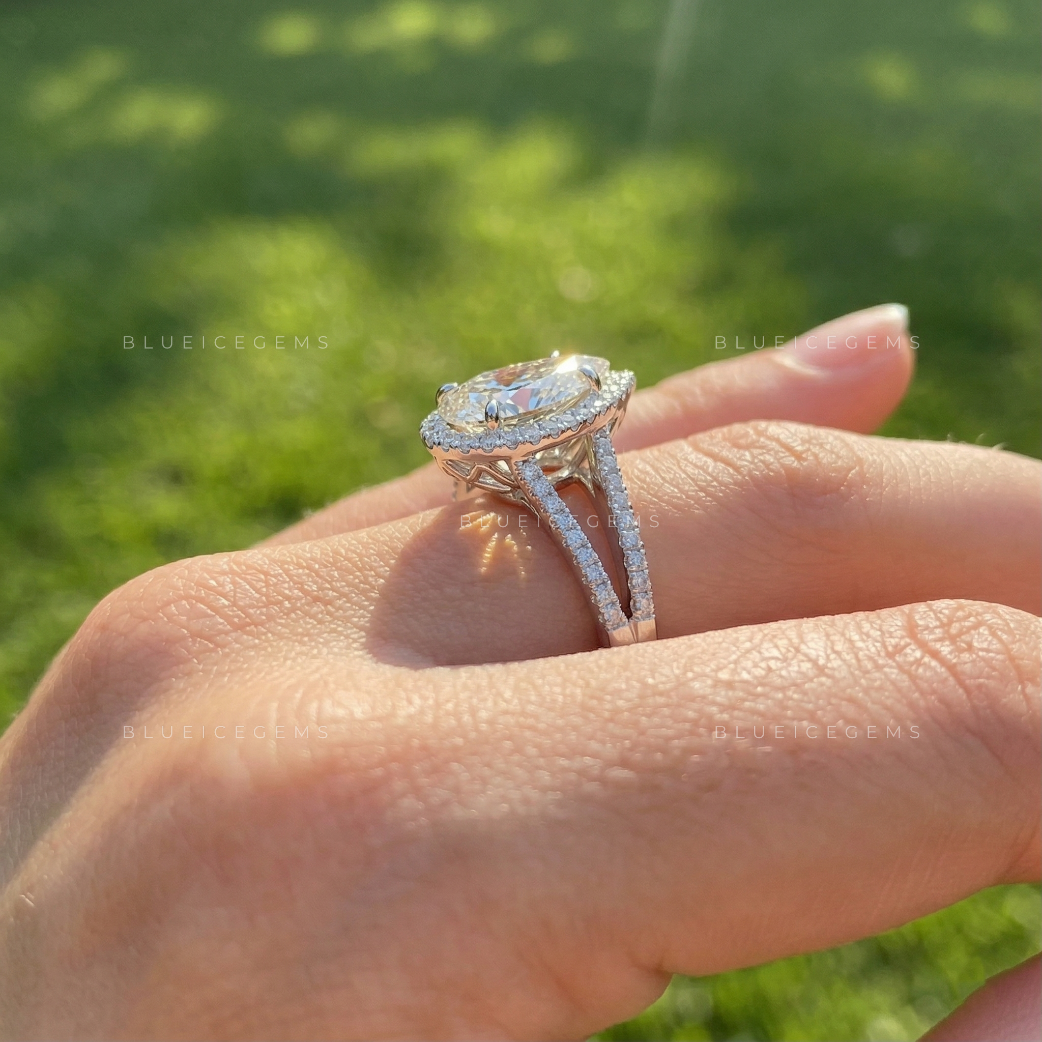 The "Ethereal Teardrop" Halo: A Modern Pear Cut Masterpiece
