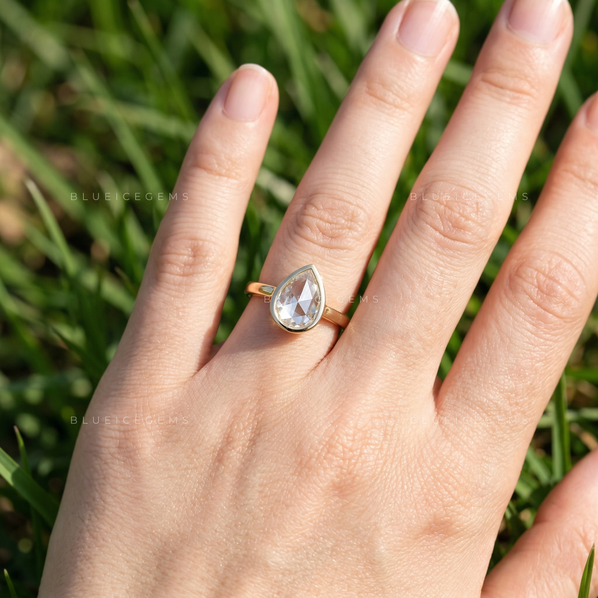 The "Ethereal Aura" Pear Rose Cut Bezel Solitaire – Vintage Soul