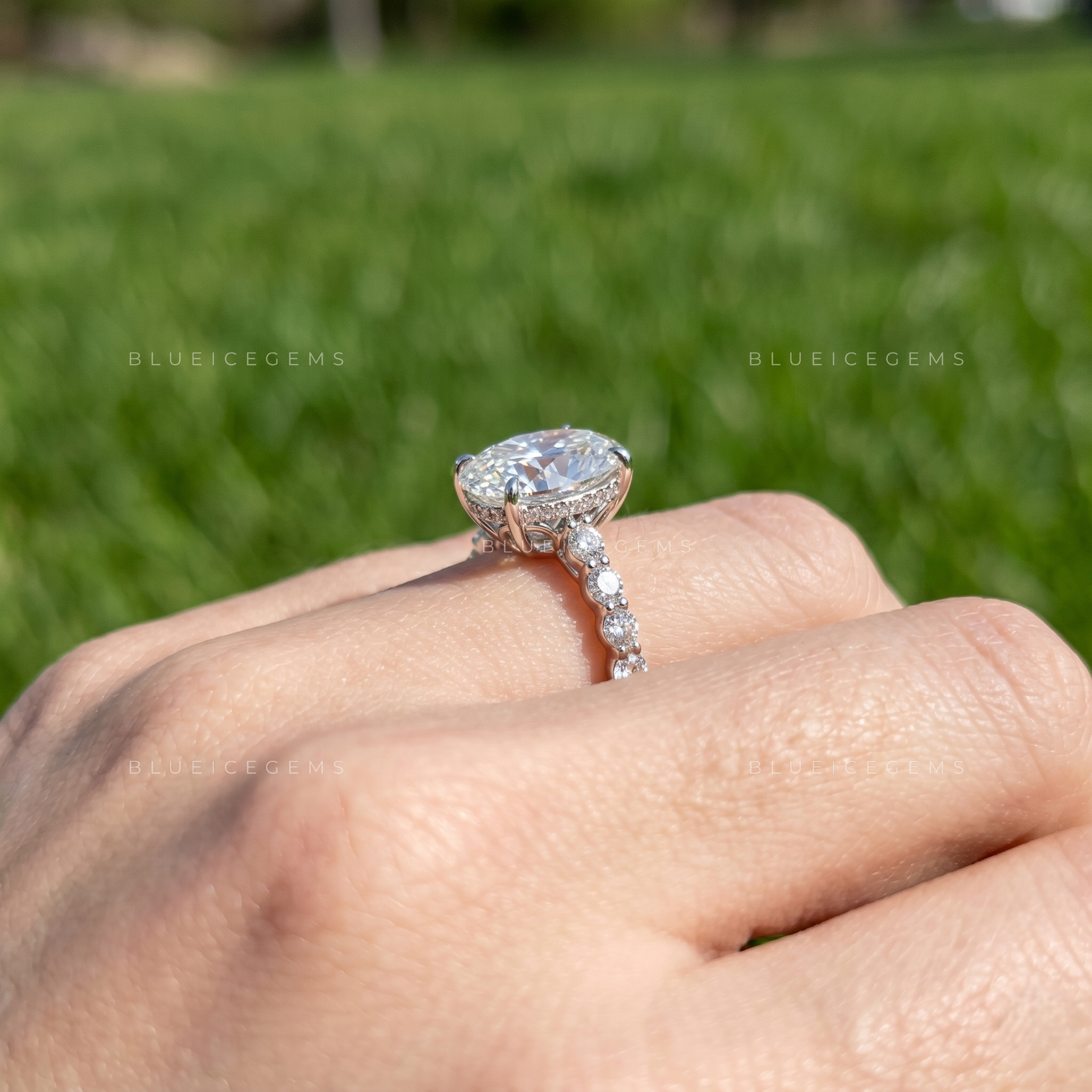 Velora Oval Cut Marquise Accent Solitaire Engagement Ring