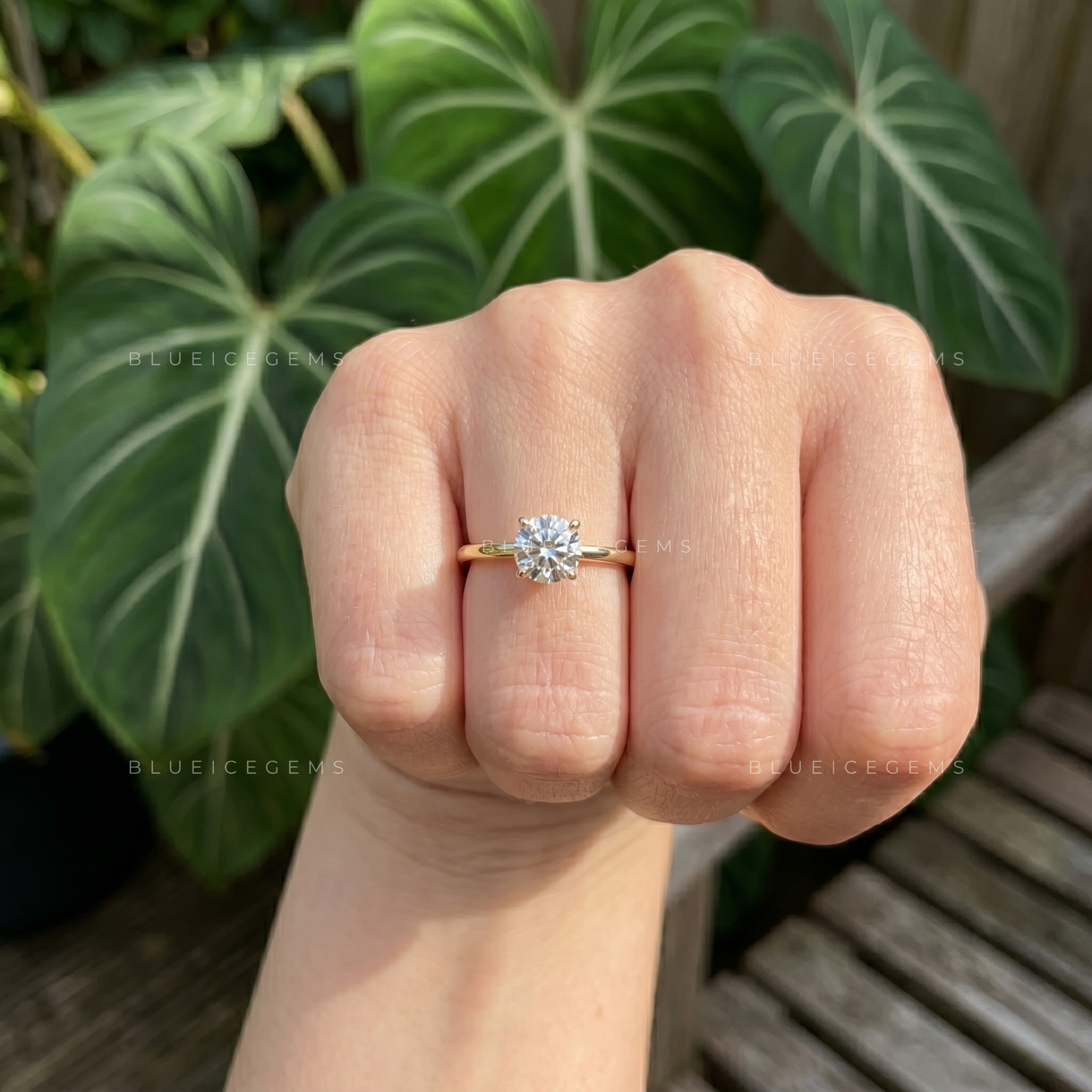 Dainty Charm Delicate Round Cut Solitaire Promise Ring